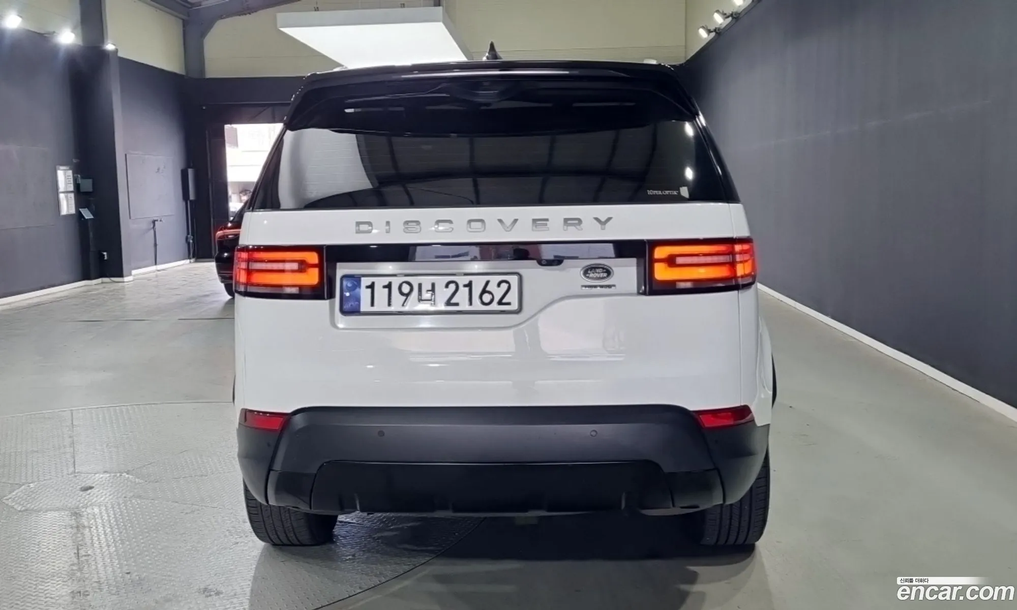 Land Rover Discovery 5 2019 — 7