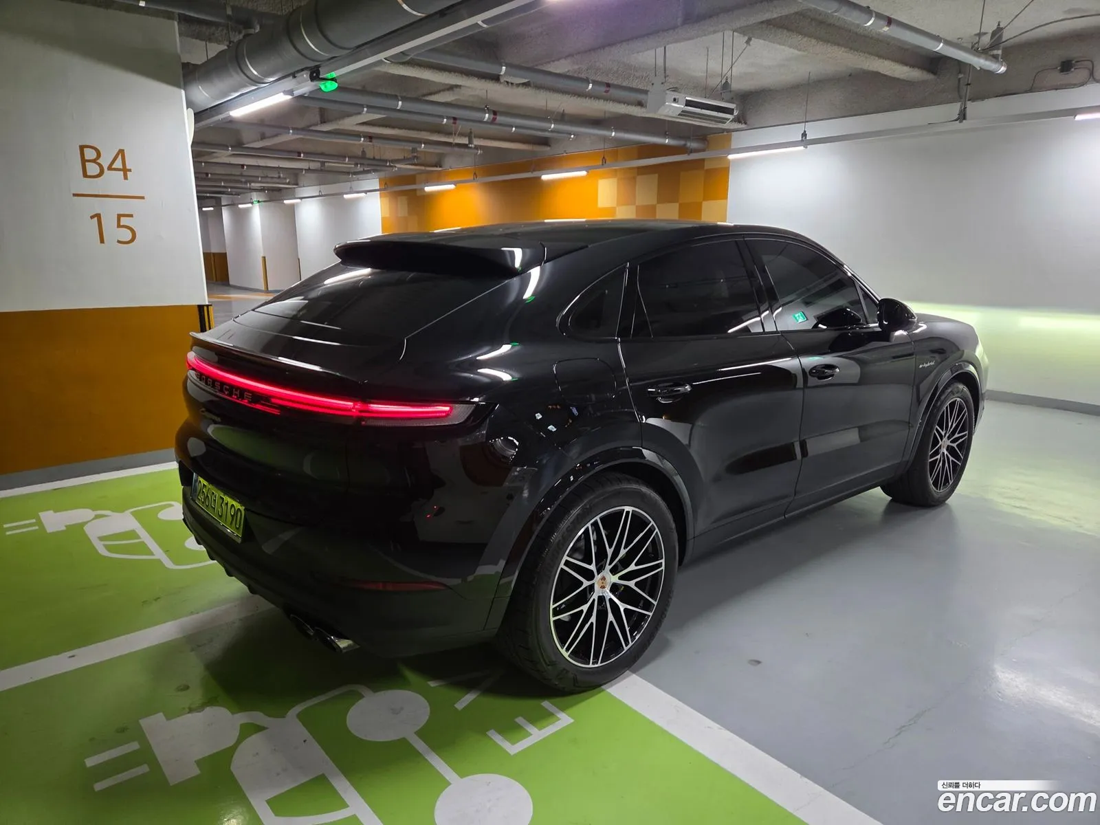 Porsche Cayenne 2025 — 6