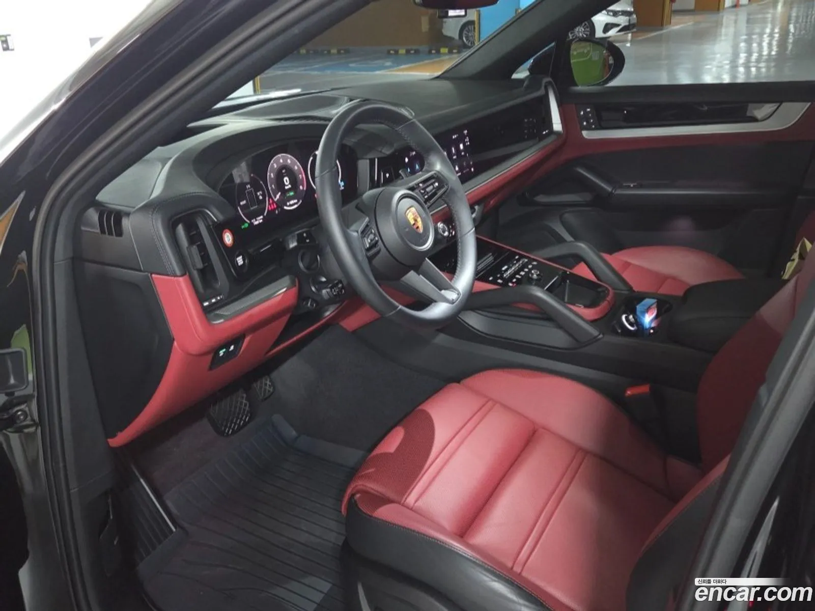 Porsche Cayenne 2025 — 14
