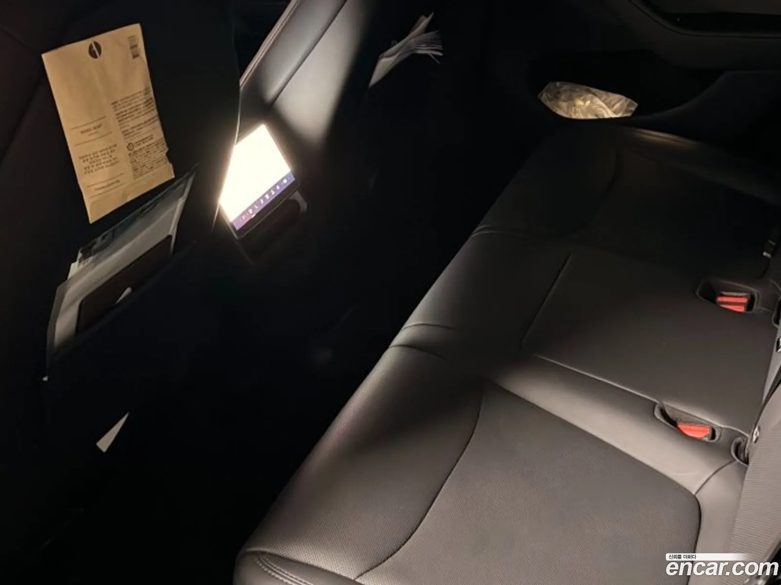 Tesla Model Y 2025 — 5