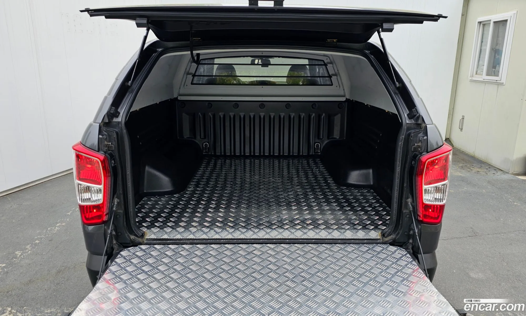 KG Mobility (SsangYong) Rexton Sports Khan 2019 — 15