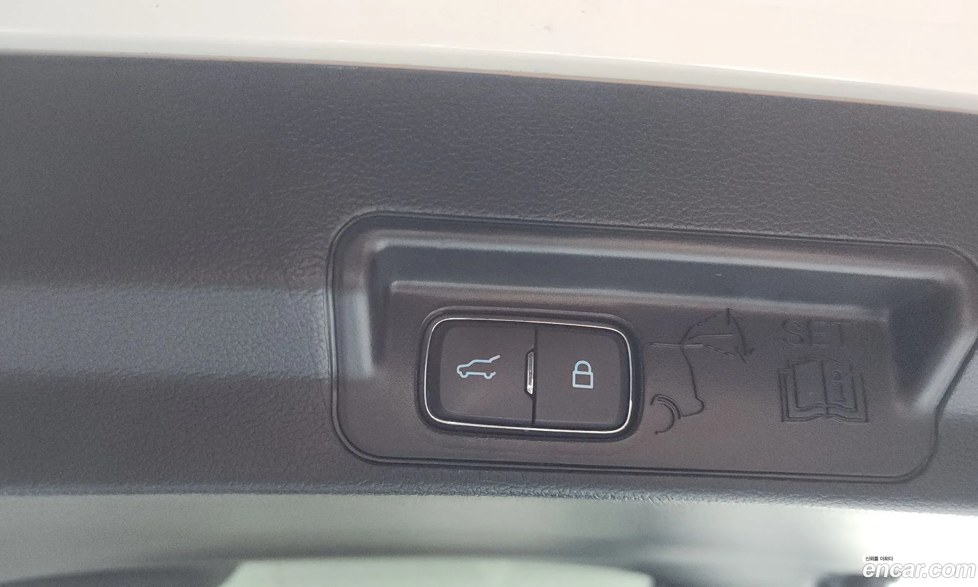 Ford Explorer 6th Gen 2022 1FMSK8FH3NGB76324 — 3