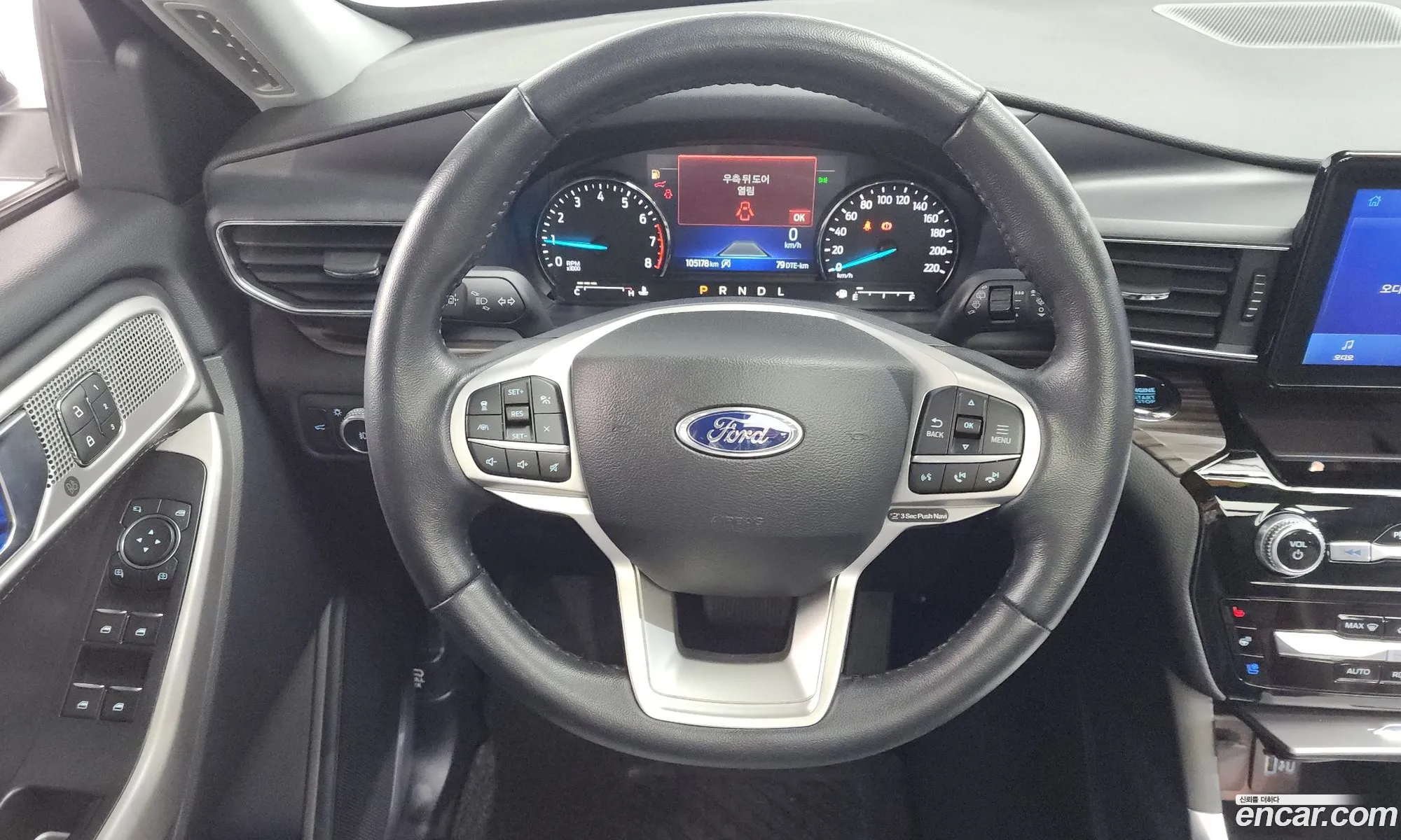 Ford Explorer 6th Gen 2022 1FMSK8FH3NGB76324 — 4