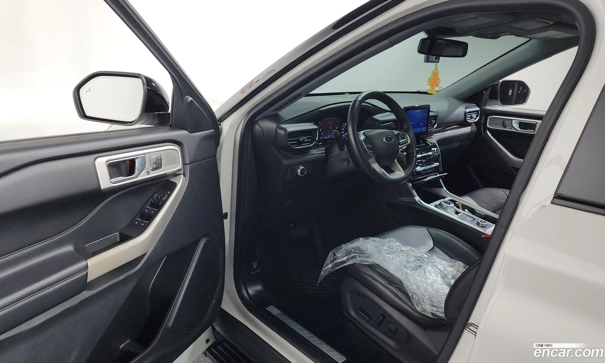 Ford Explorer 6th Gen 2022 1FMSK8FH3NGB76324 — 14