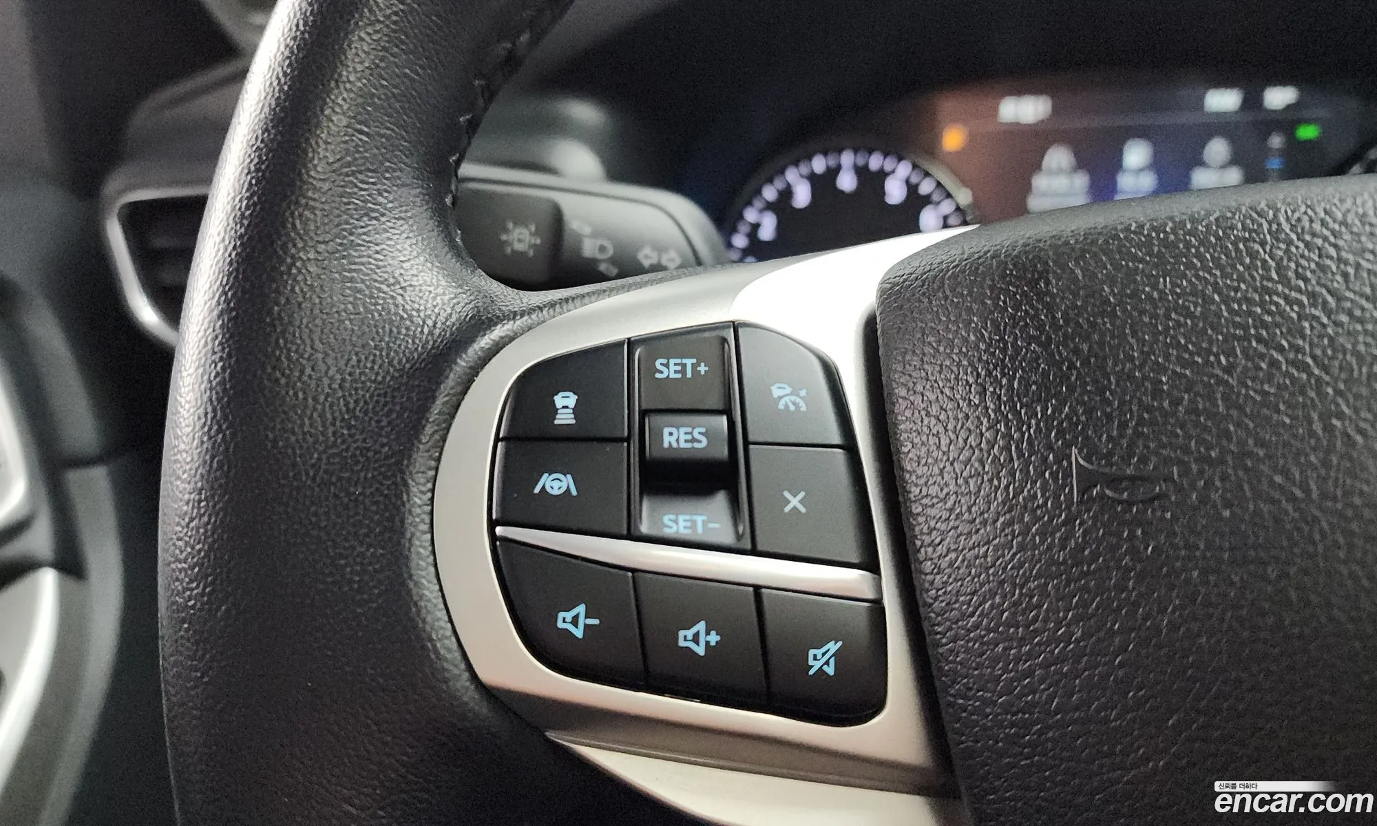 Ford Explorer 6th Gen 2022 1FMSK8FH3NGB76324 — 20