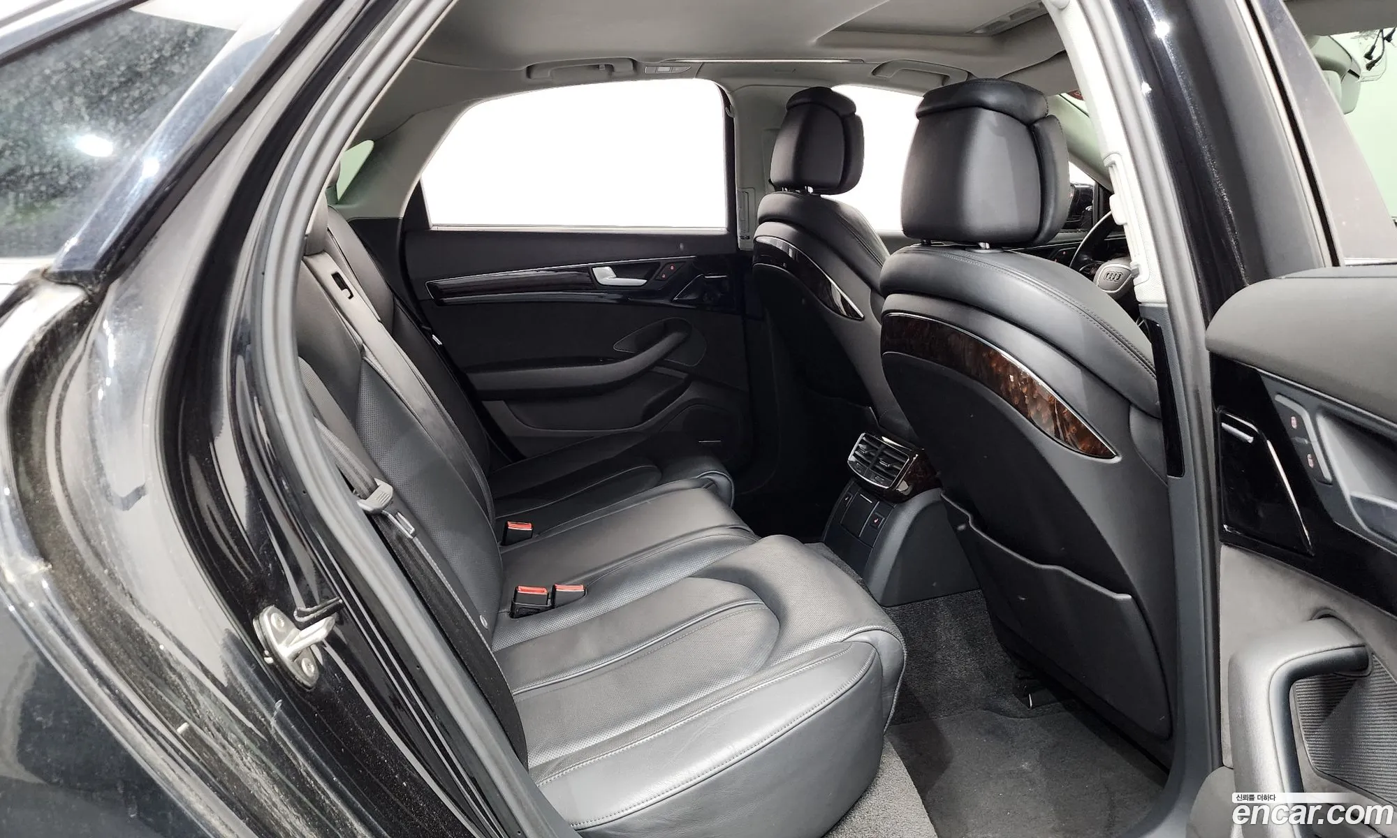 Audi A8 2014 — 3