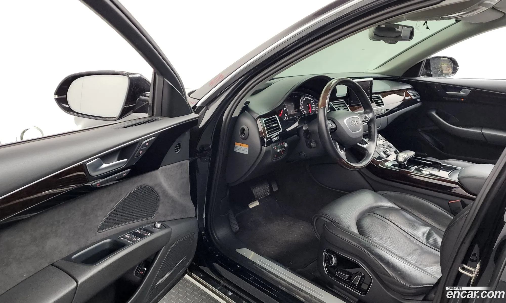 Audi A8 2014 — 11
