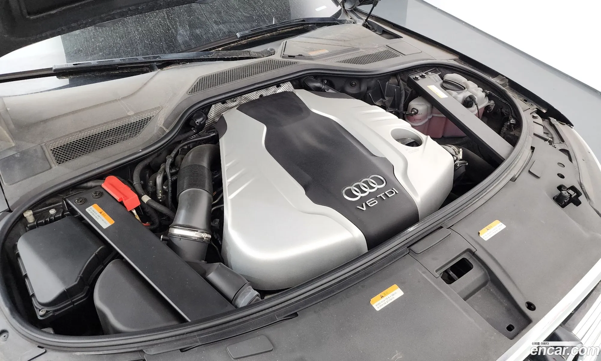 Audi A8 2014 — 9