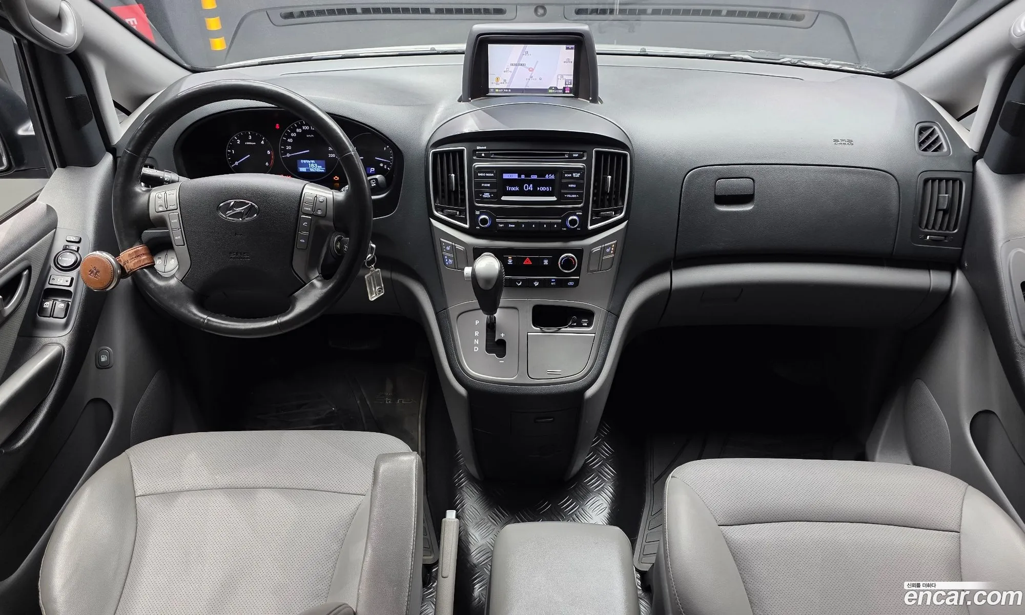 Hyundai Grand Starex 2018 — 10