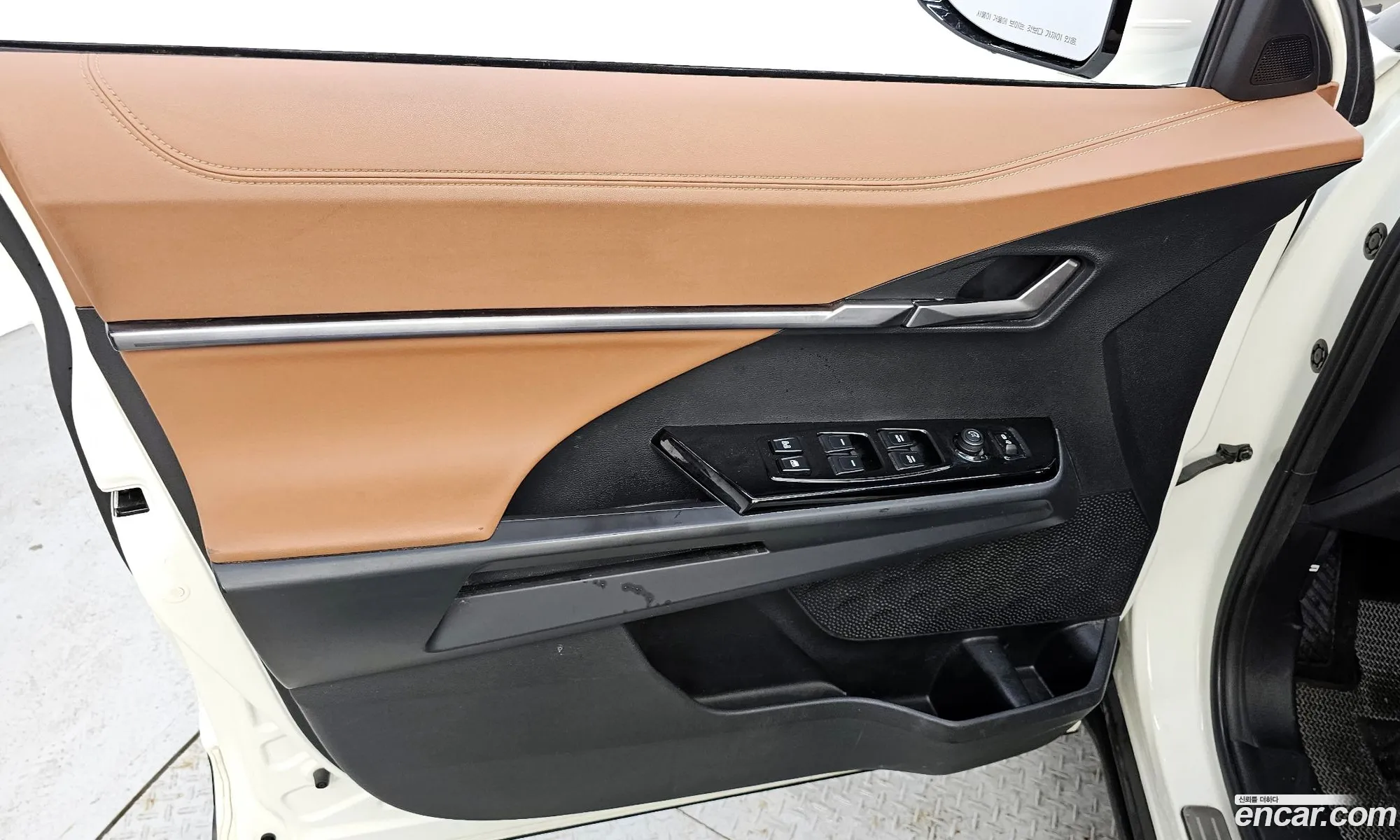 KG Mobility (SsangYong) Torres 2022 — 3