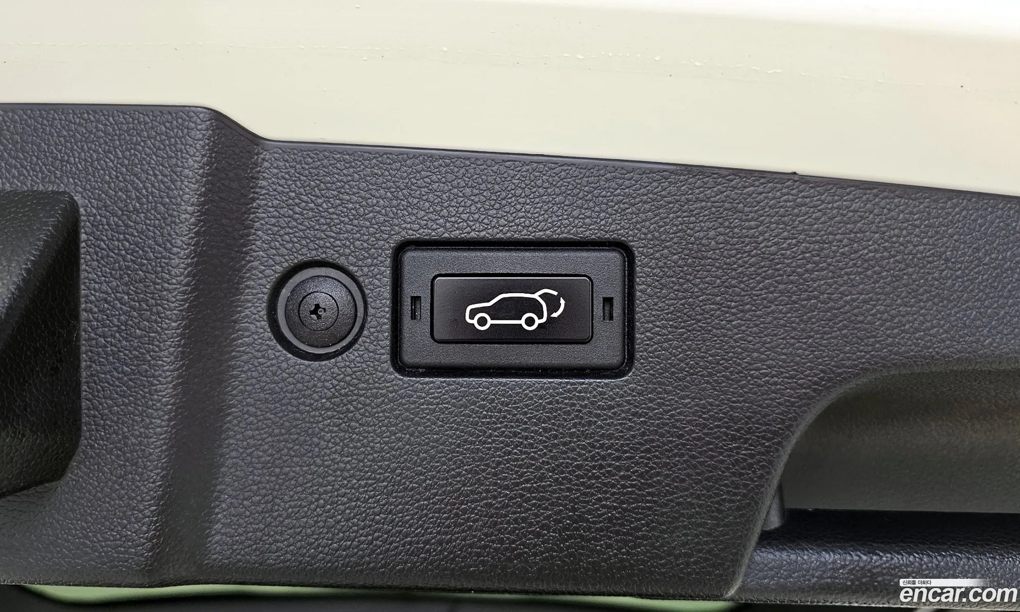 KG Mobility (SsangYong) Torres 2022 — 18