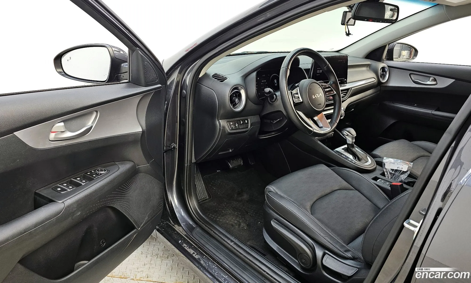 Kia K3 2022 — 10