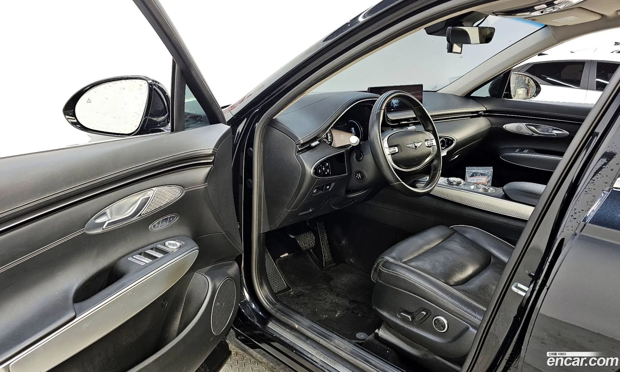 Genesis GV70 2021 — 16