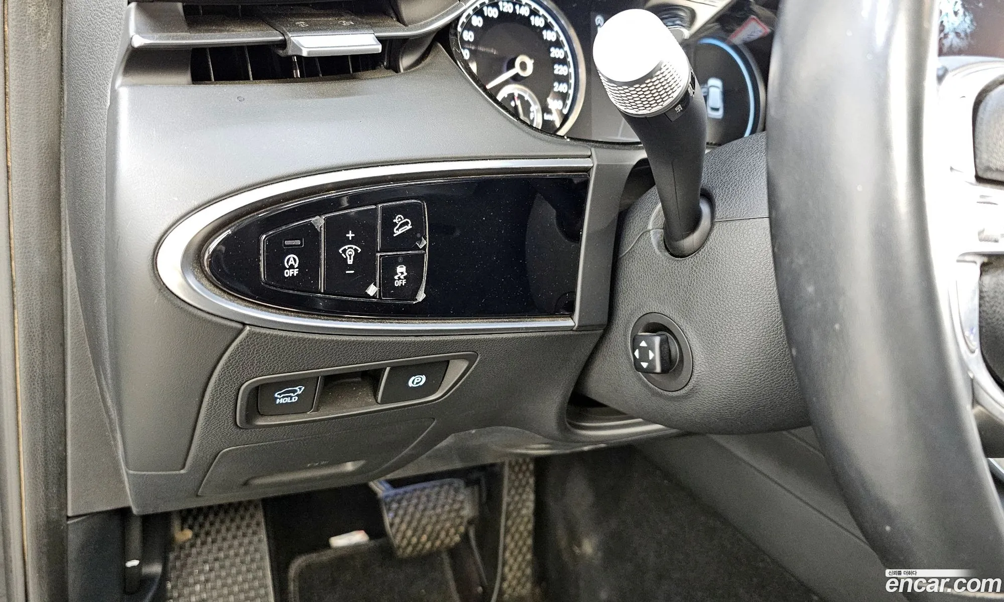 Genesis GV70 2021 — 18