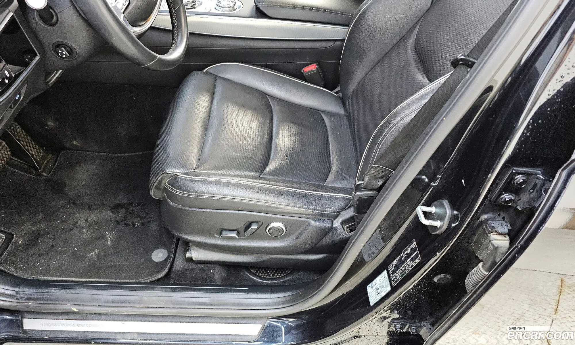 Genesis GV70 2021 — 2