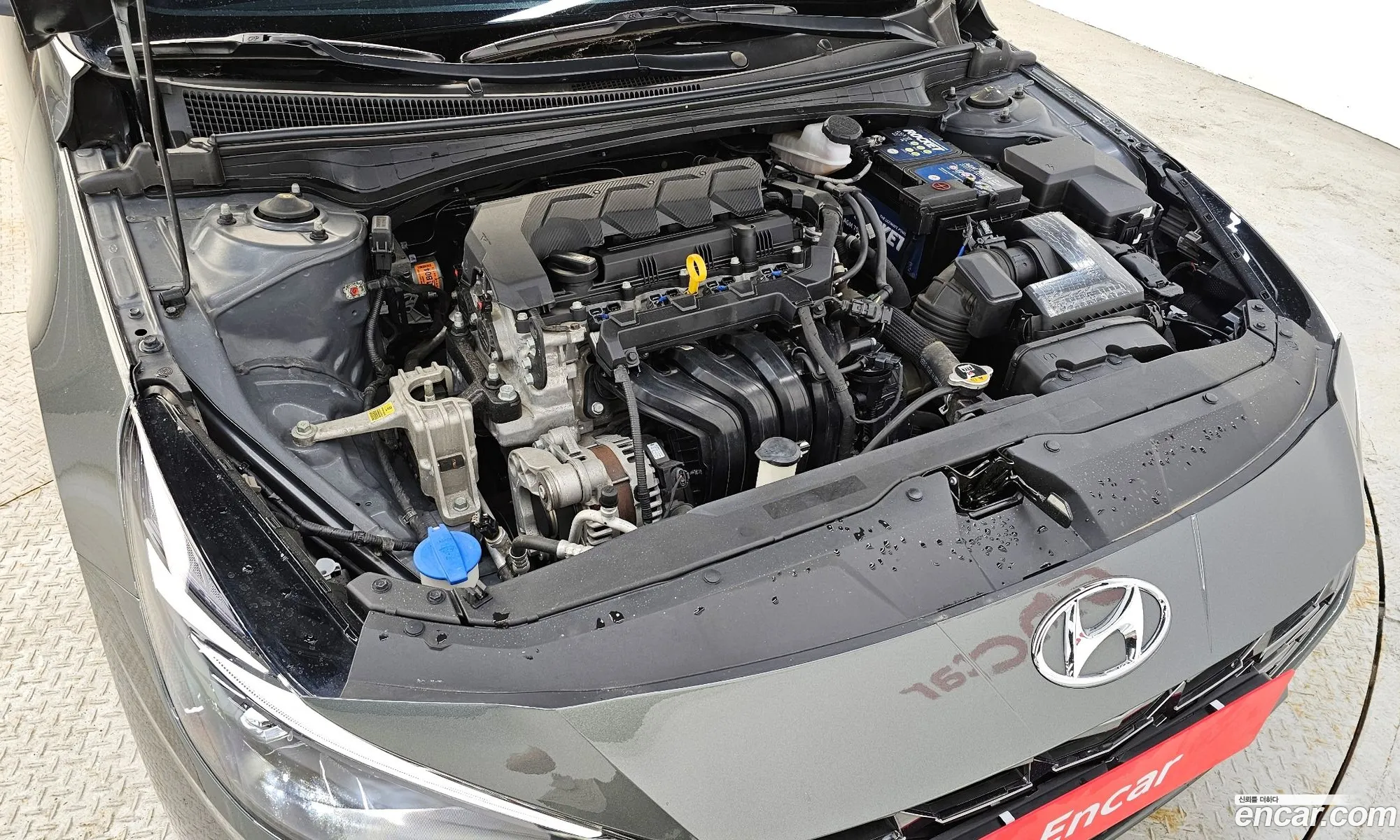 Hyundai Elantra 2022 — 13