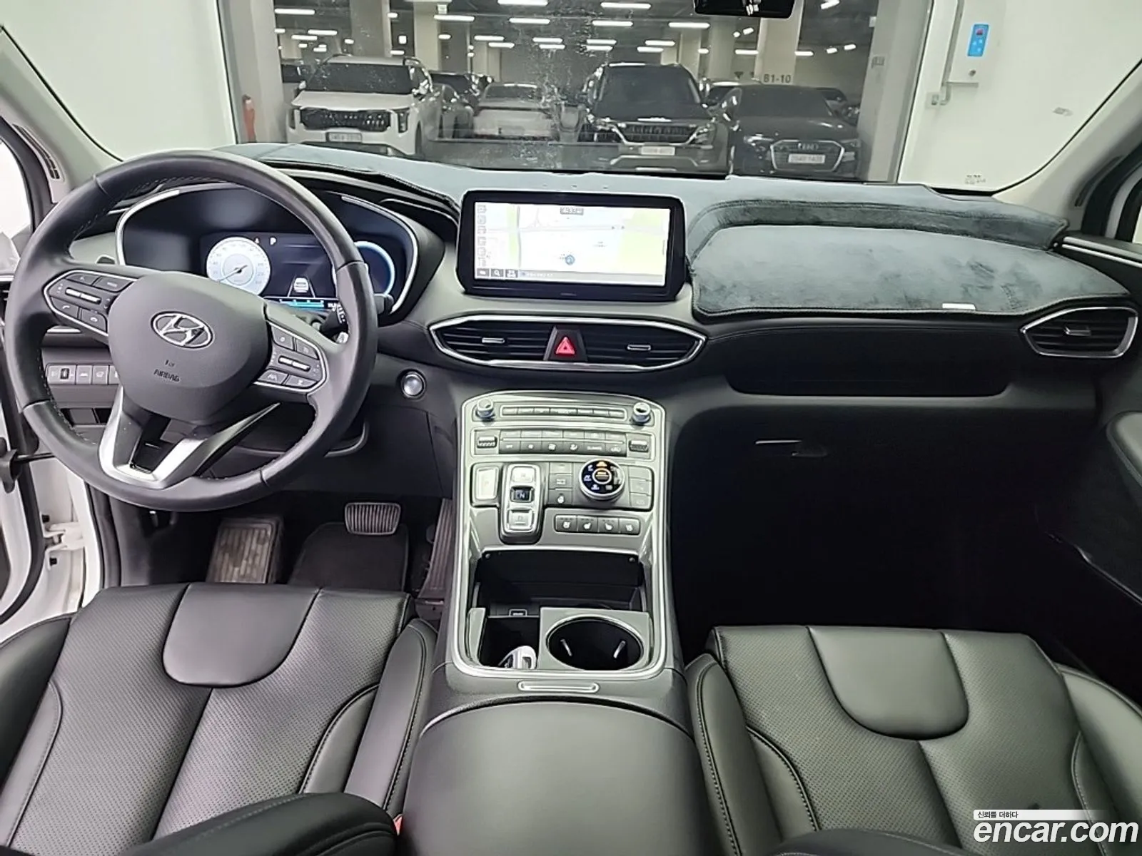 Hyundai Santa Fe 2023 — 10