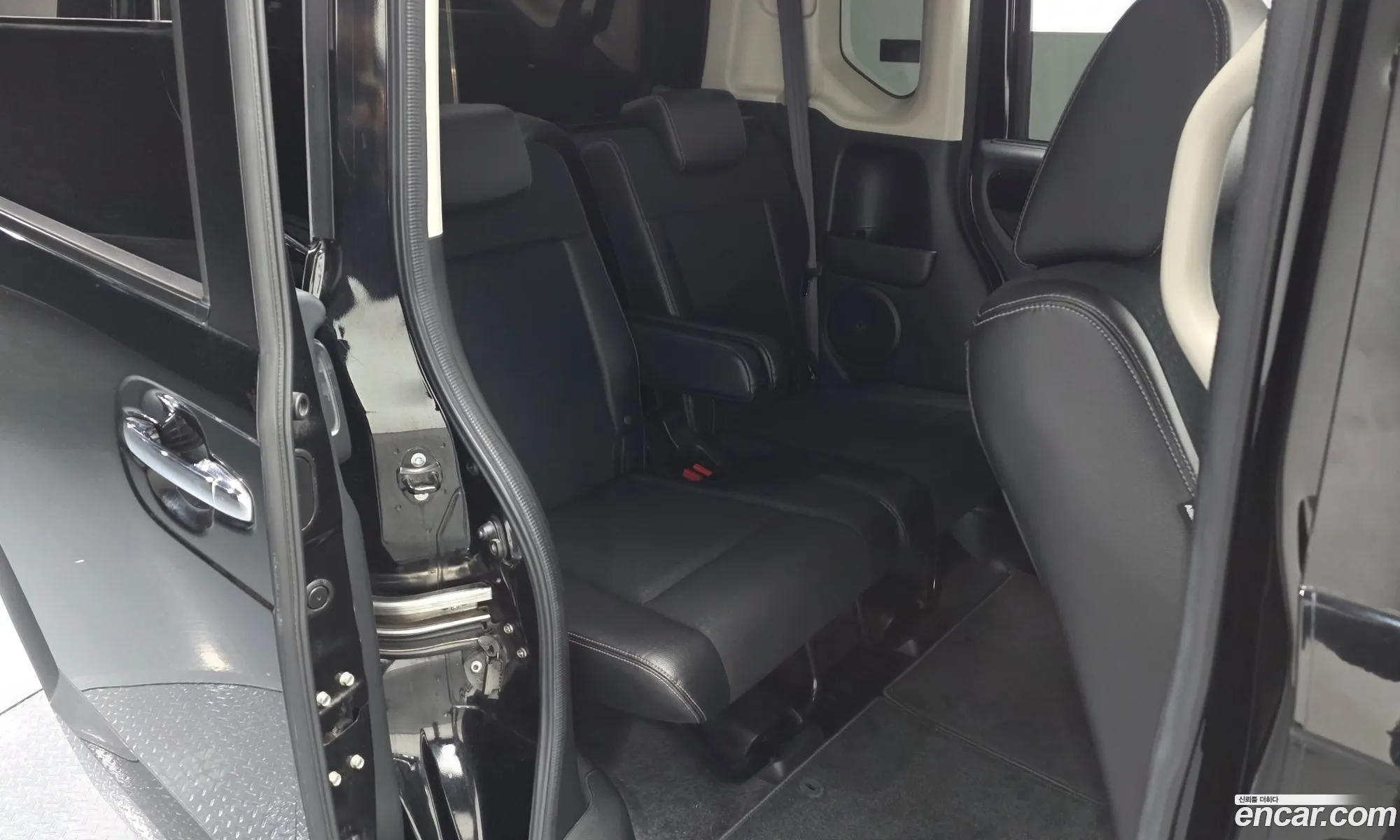 Honda N-BOX 2016 KL90B3C6GGZ2ZA048 — 16