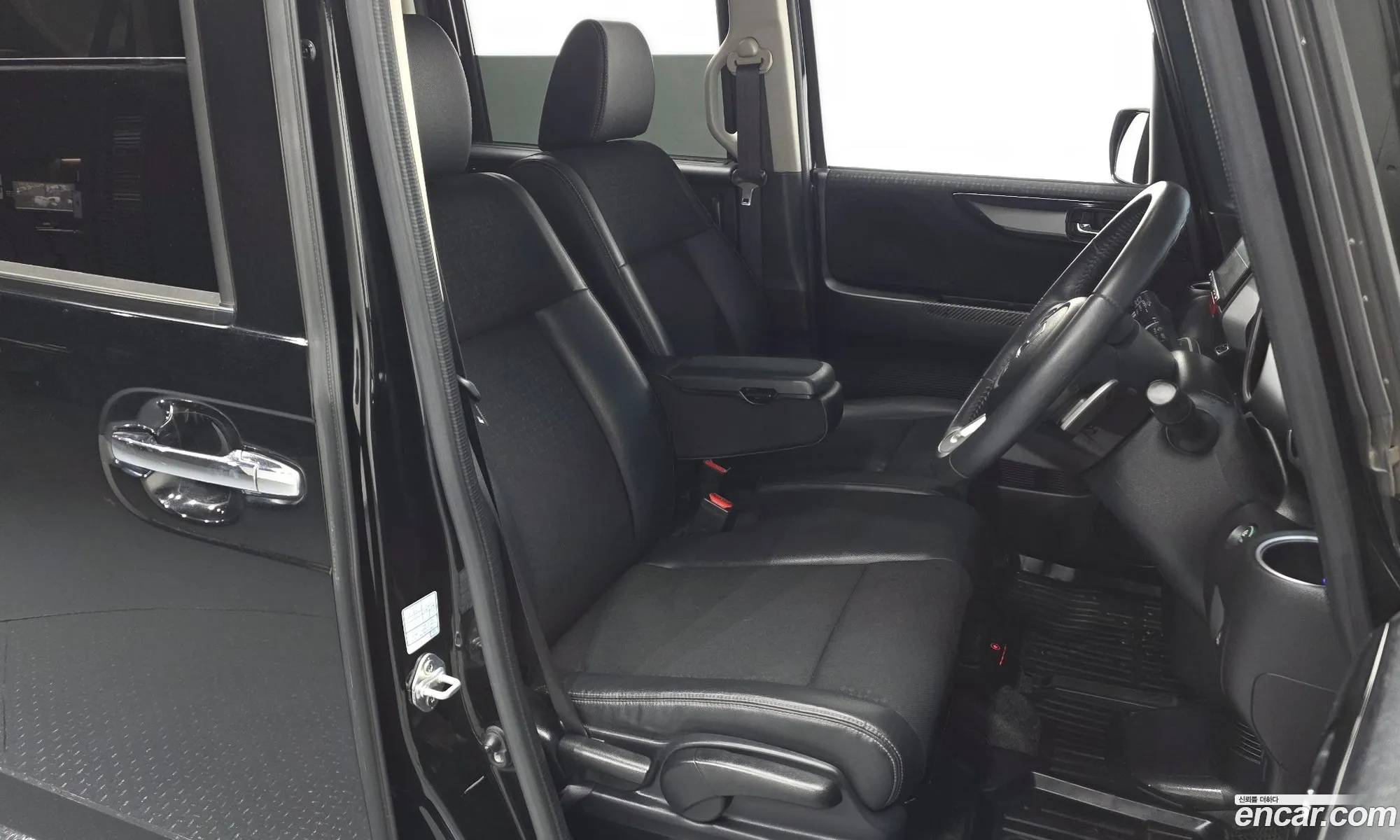 Honda N-BOX 2016 KL90B3C6GGZ2ZA048 — 19