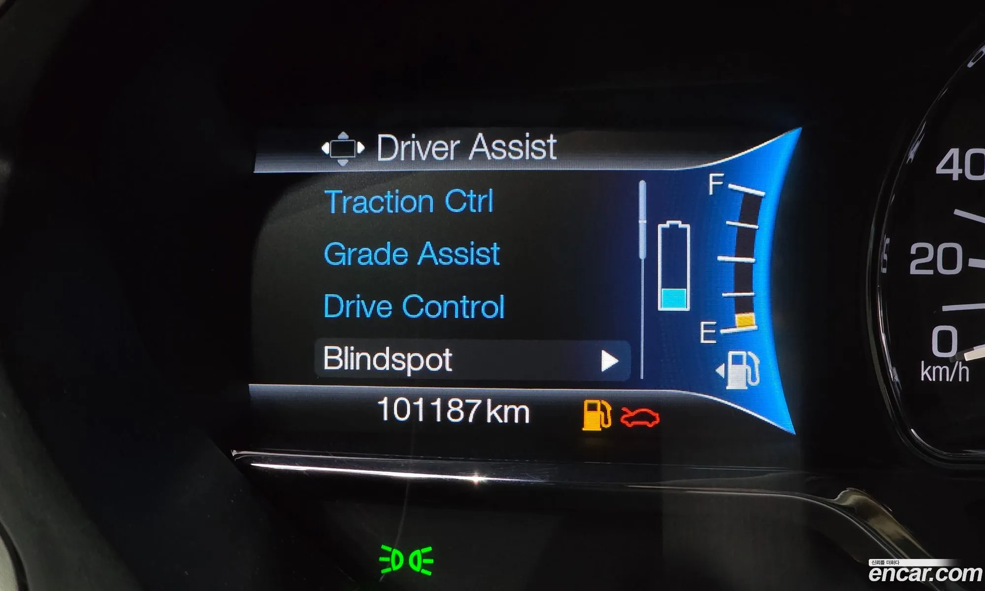 Lincoln MKZ 2017 3LN6L5MU6HR656741 — 31