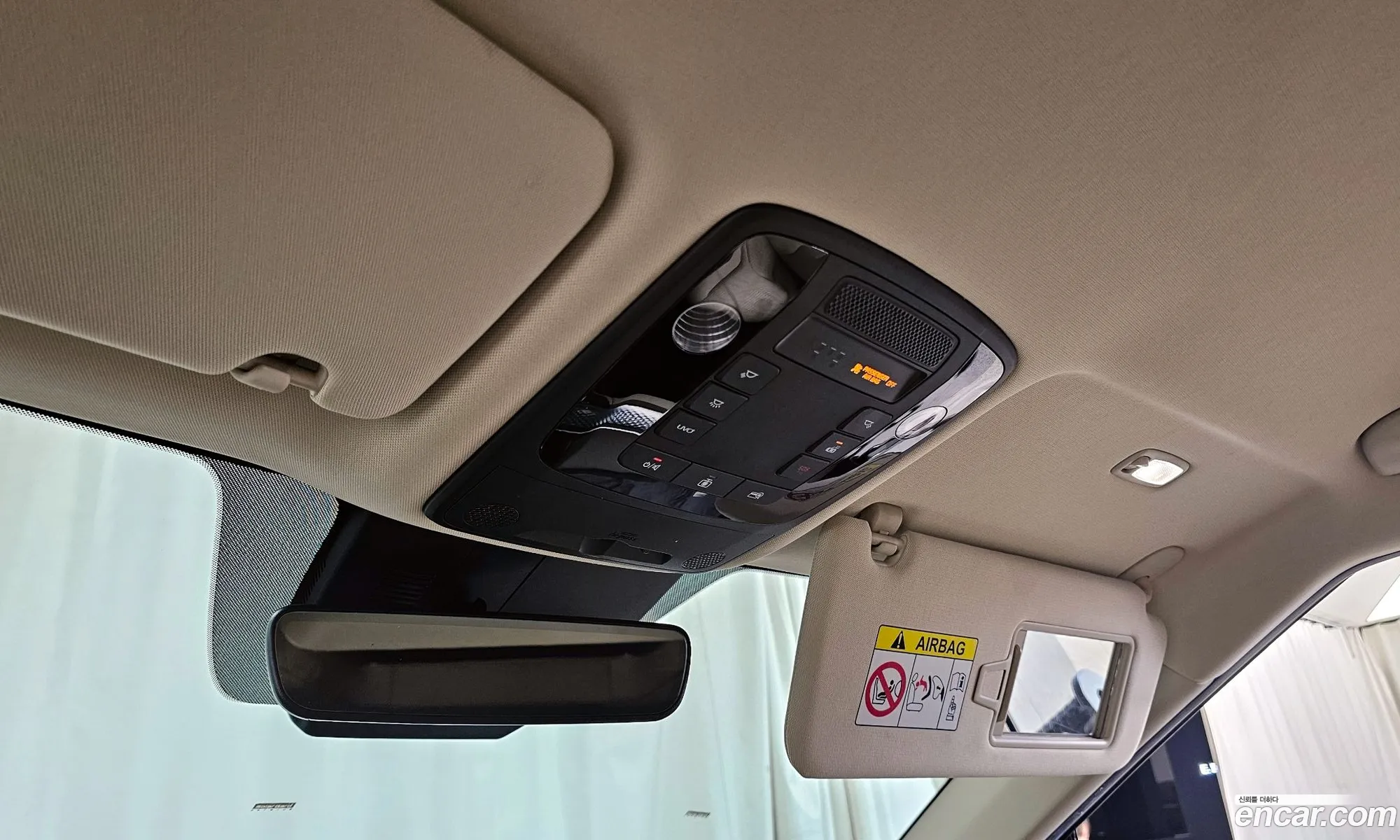 Kia Carnival 2021 — 19