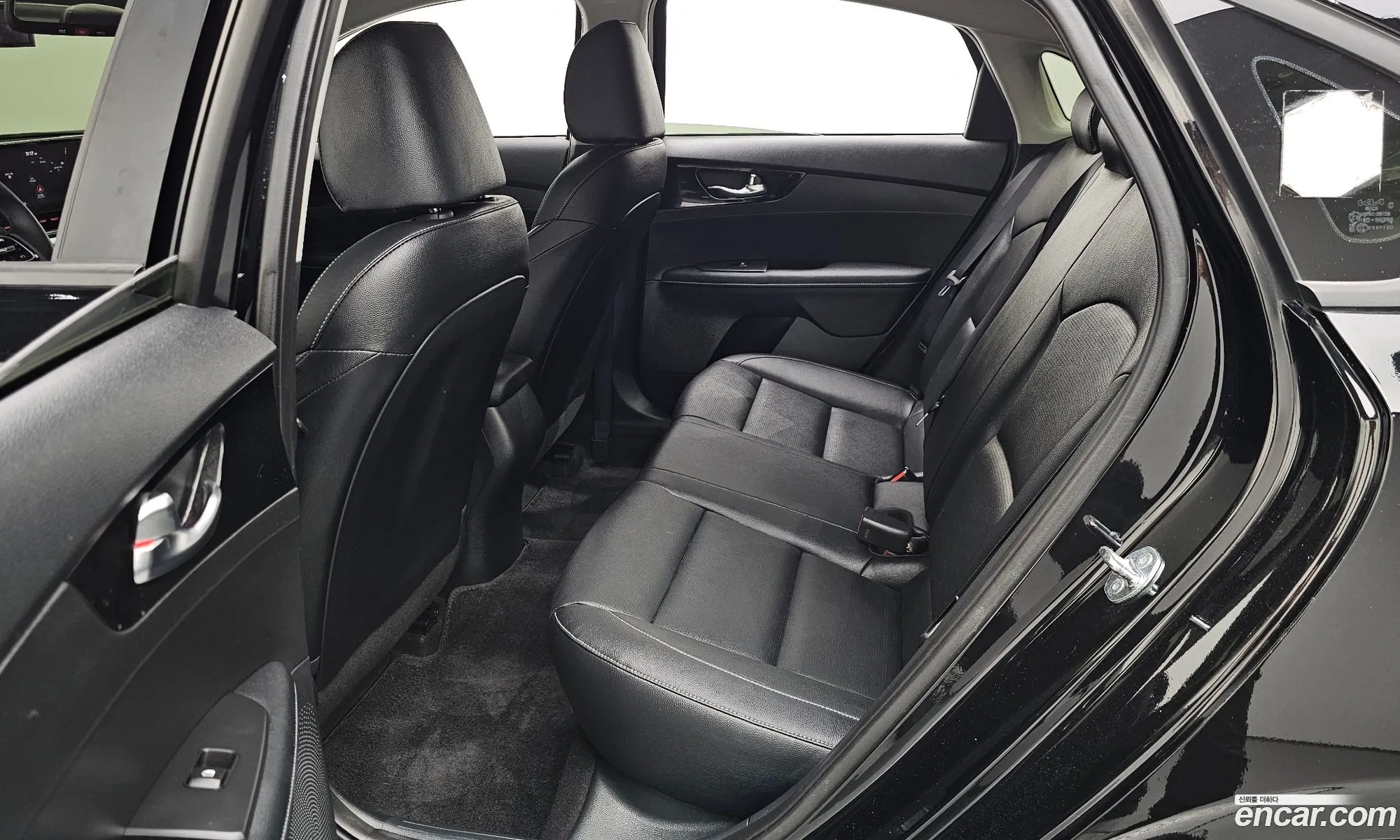 Kia K3 2024 — 24