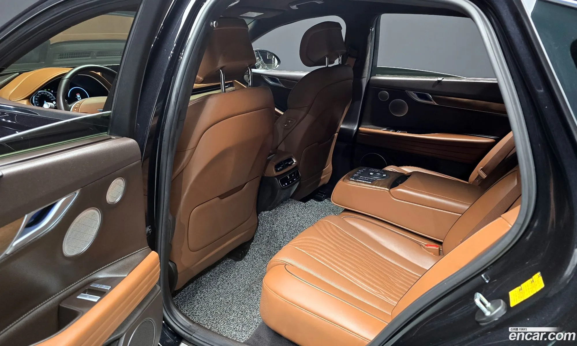 Genesis G80 2022 — 3