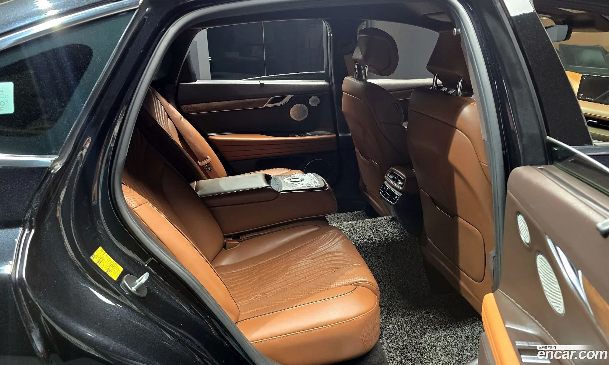 Genesis G80 2022 — 17