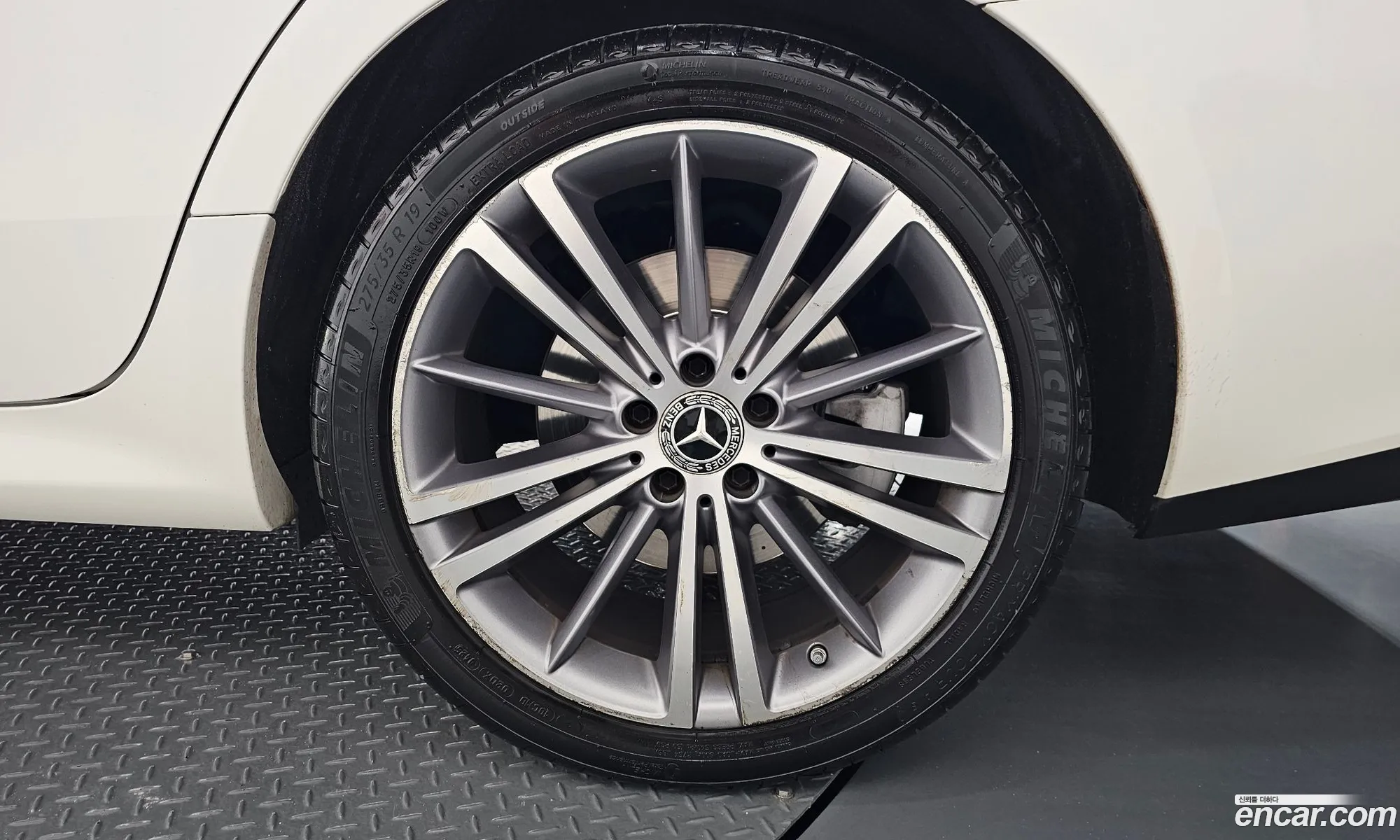 Mercedes-Benz CLS-Class C257 2018 WDD2J2DB2KA005474 — 24