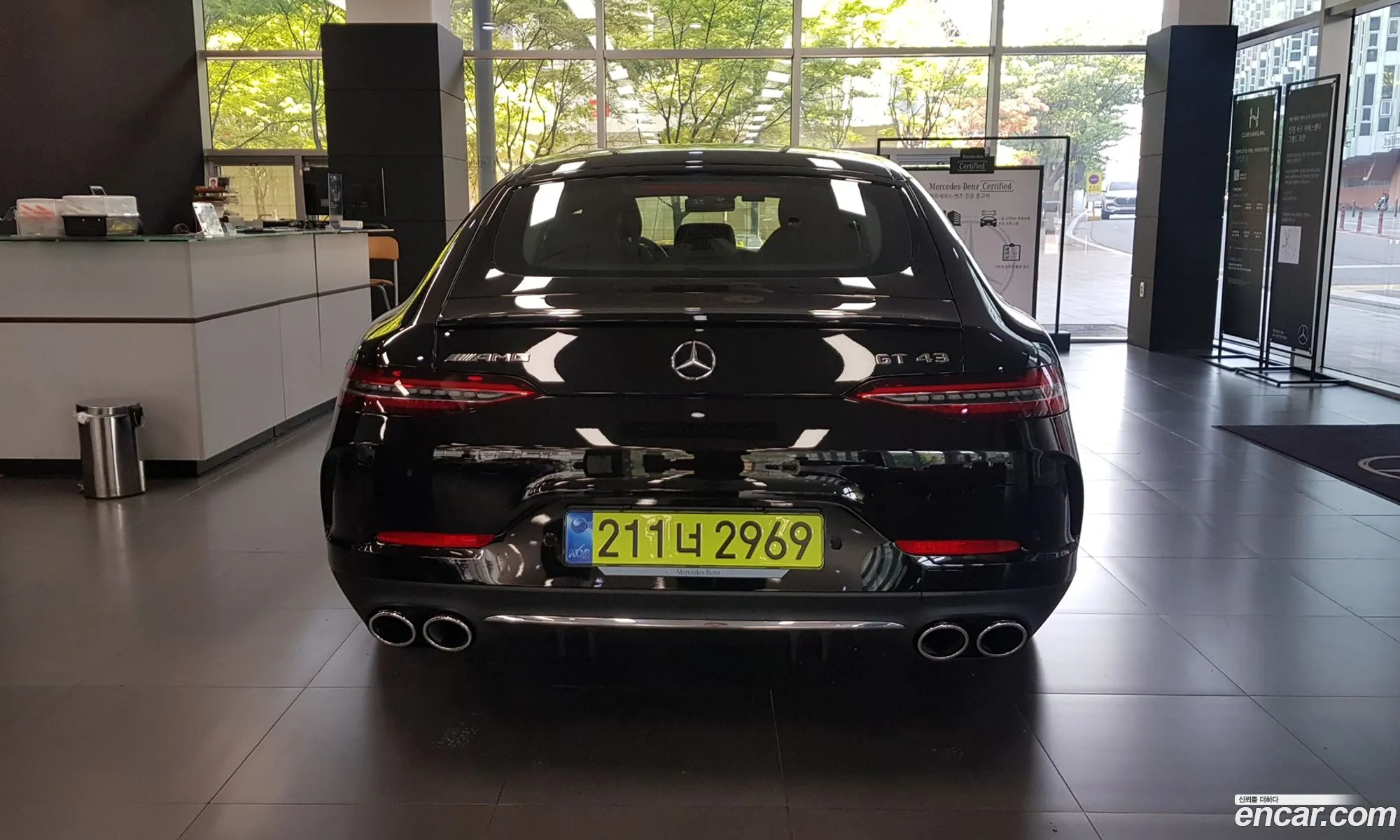 Mercedes-Benz AMG GT 2025 — 11