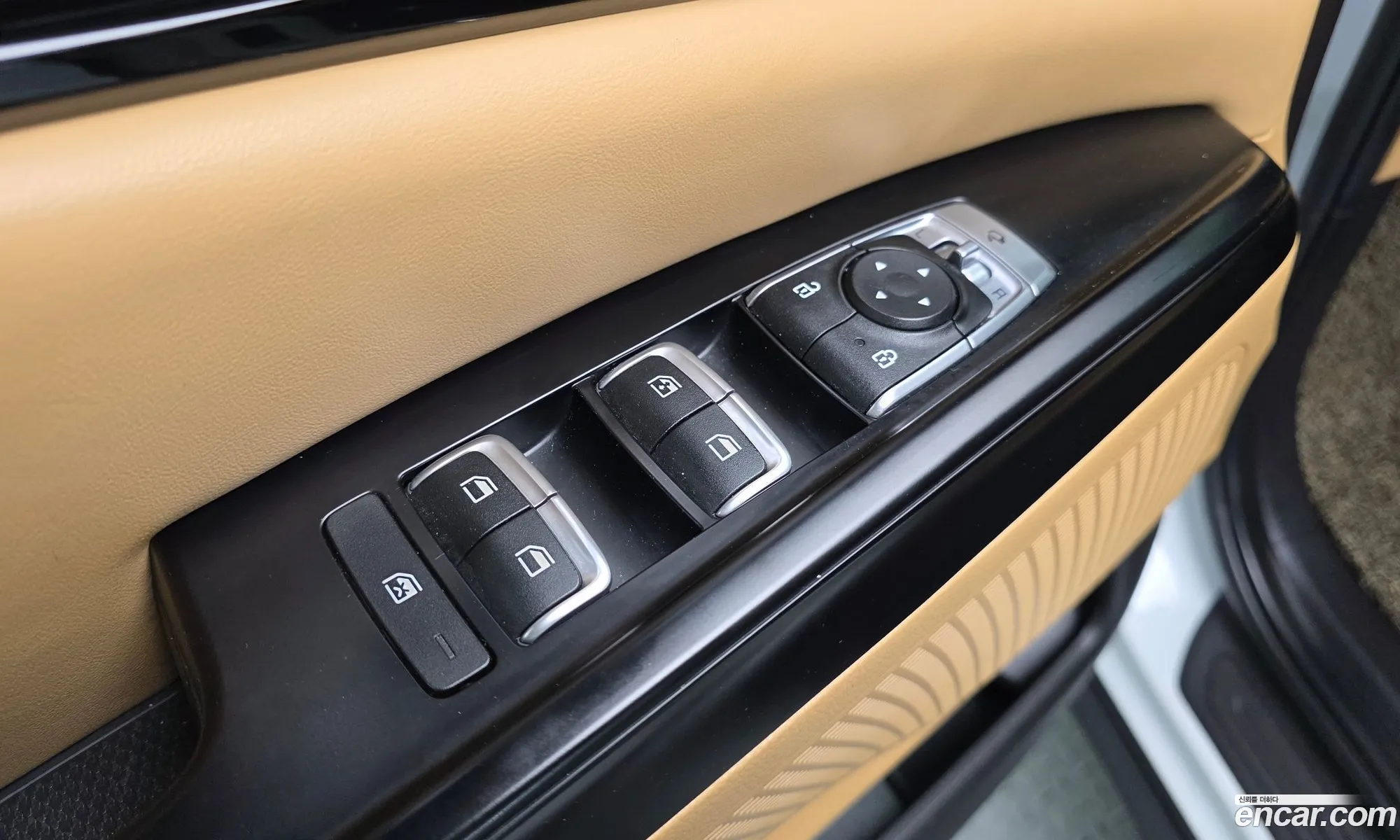 Kia Carnival 2021 — 6