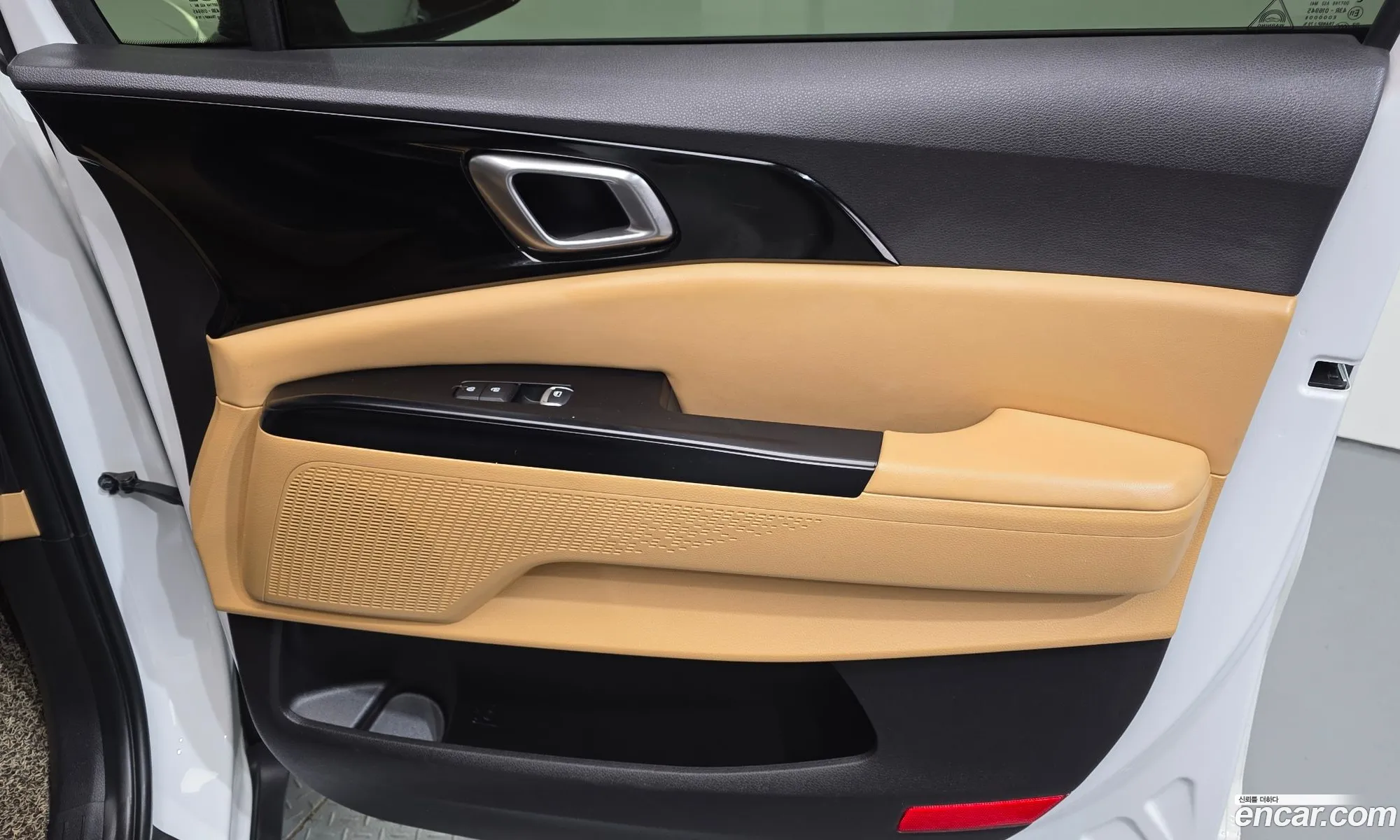 Kia Carnival 2021 — 24