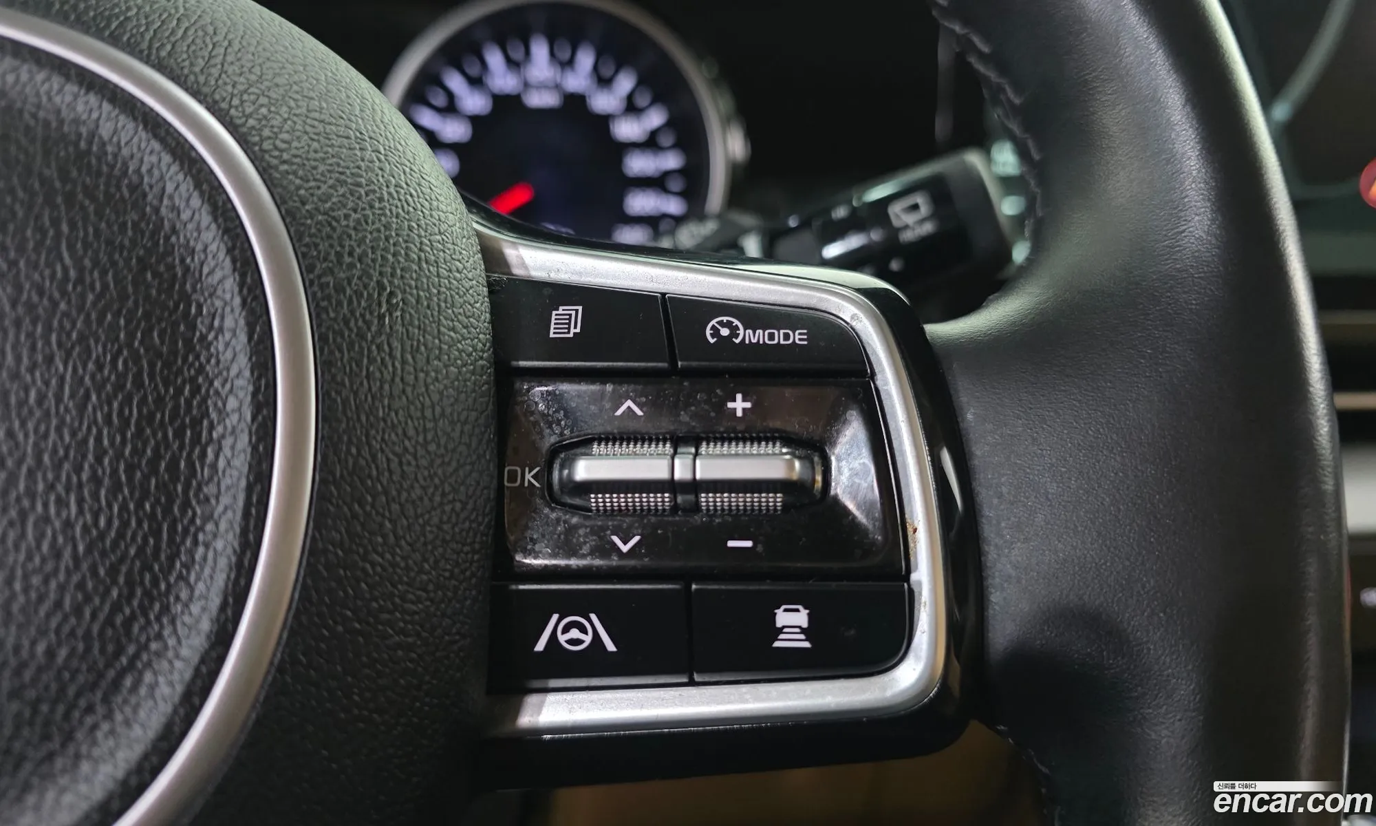 Kia Carnival 2021 — 31