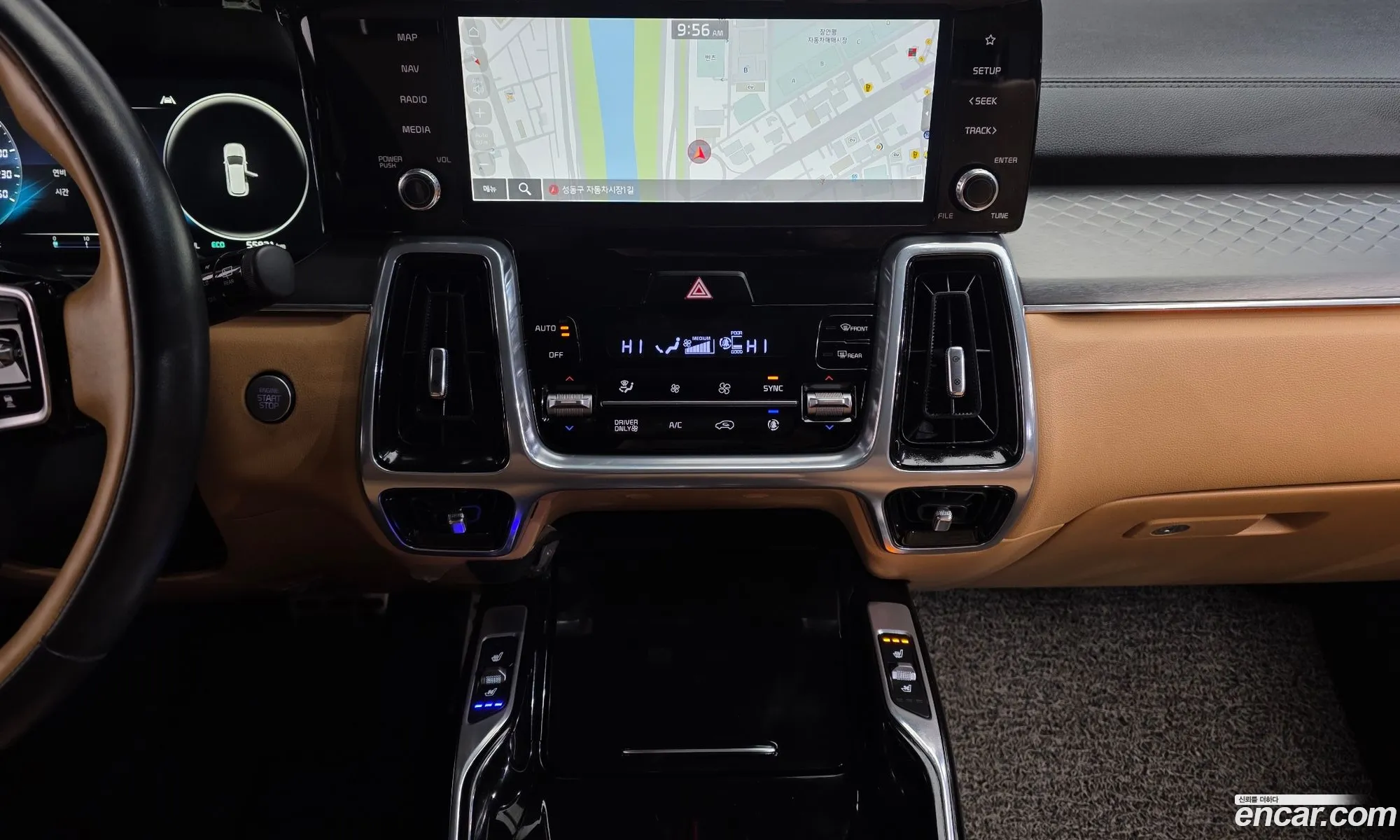 Kia Sorento 2023 — 17