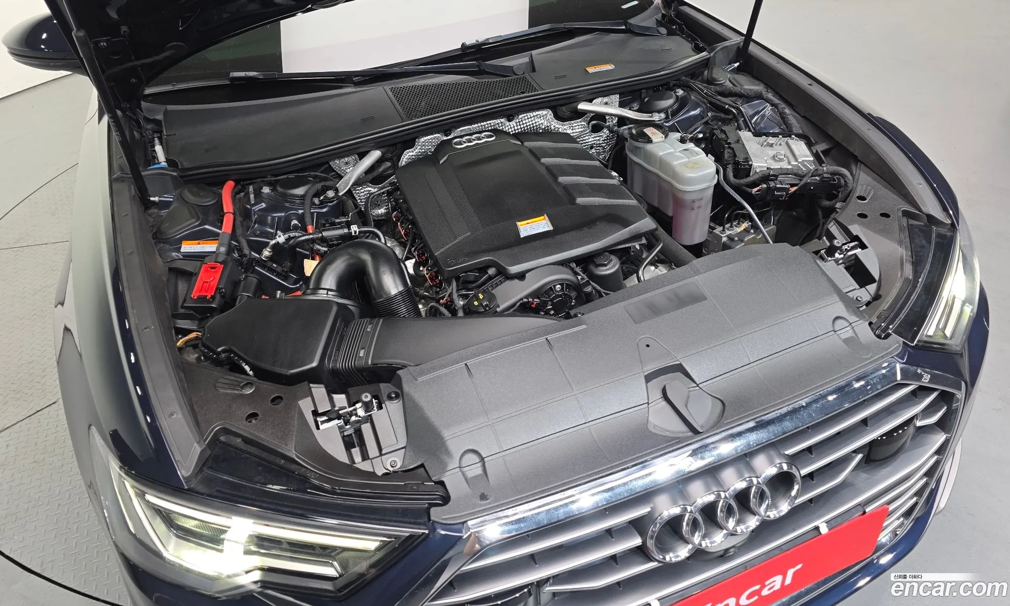 Audi A6 2021 WAUZZZF22MN038491 — 4