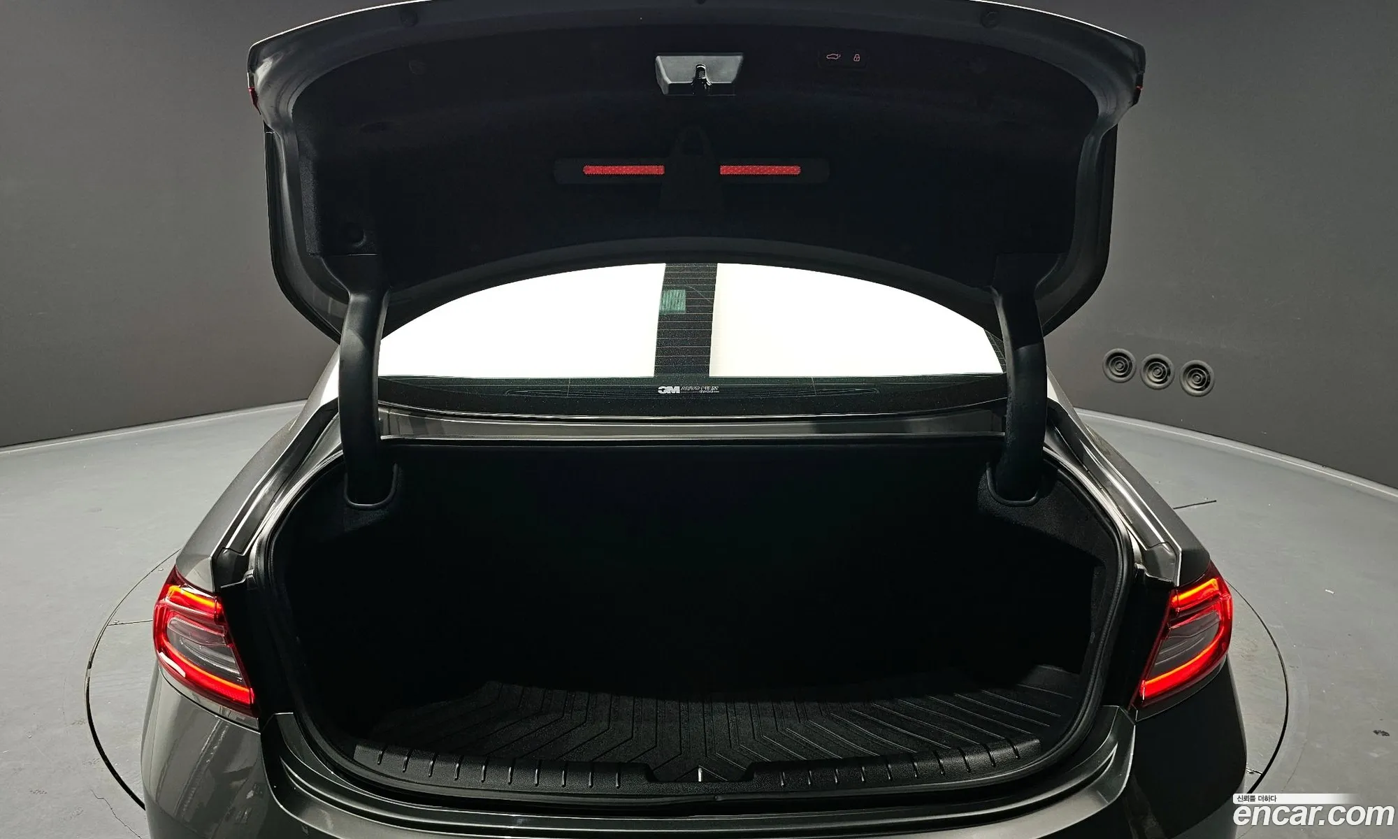 Hyundai Grandeur IG 2016 — 17