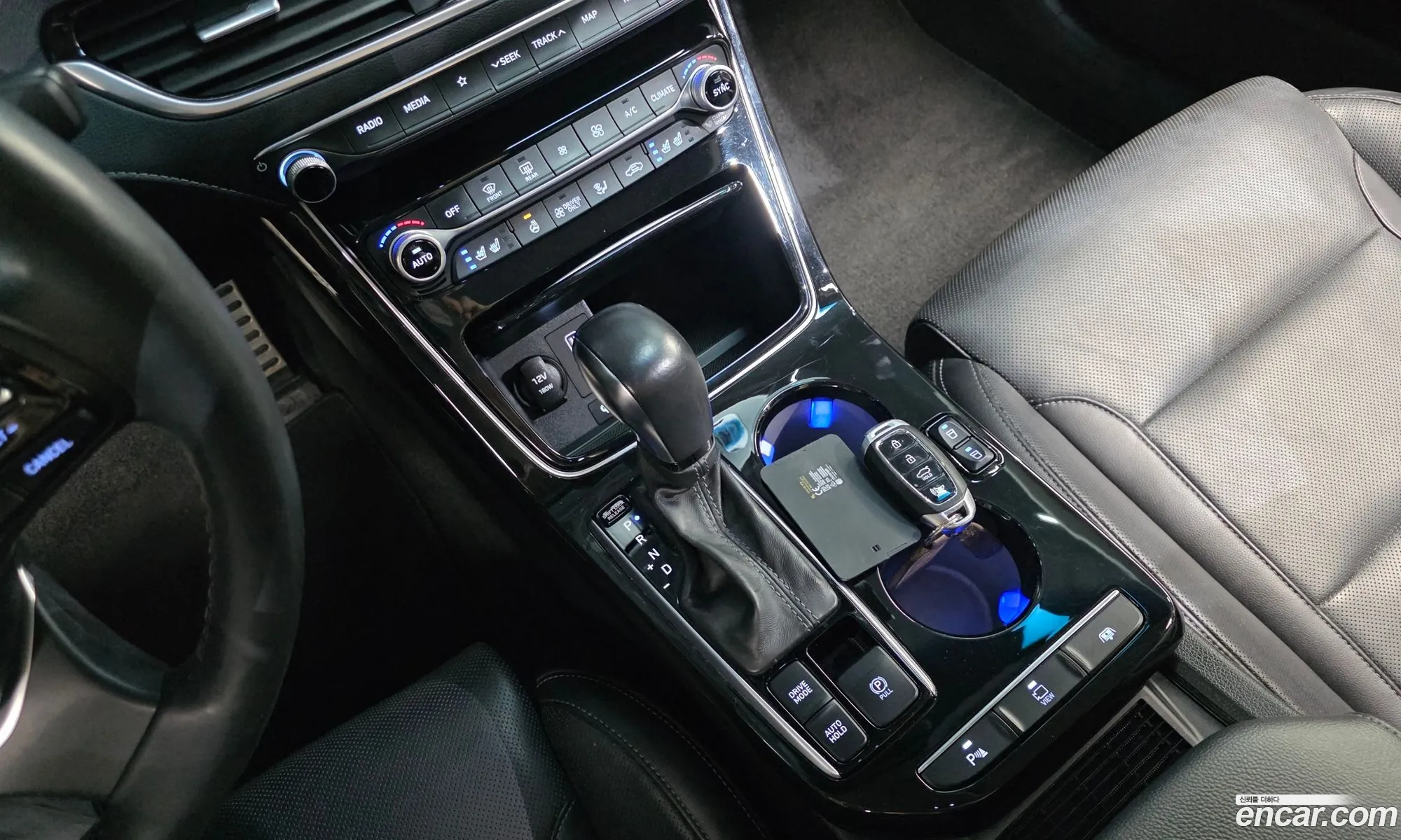 Hyundai Grandeur IG Hybrid 2017 — 12