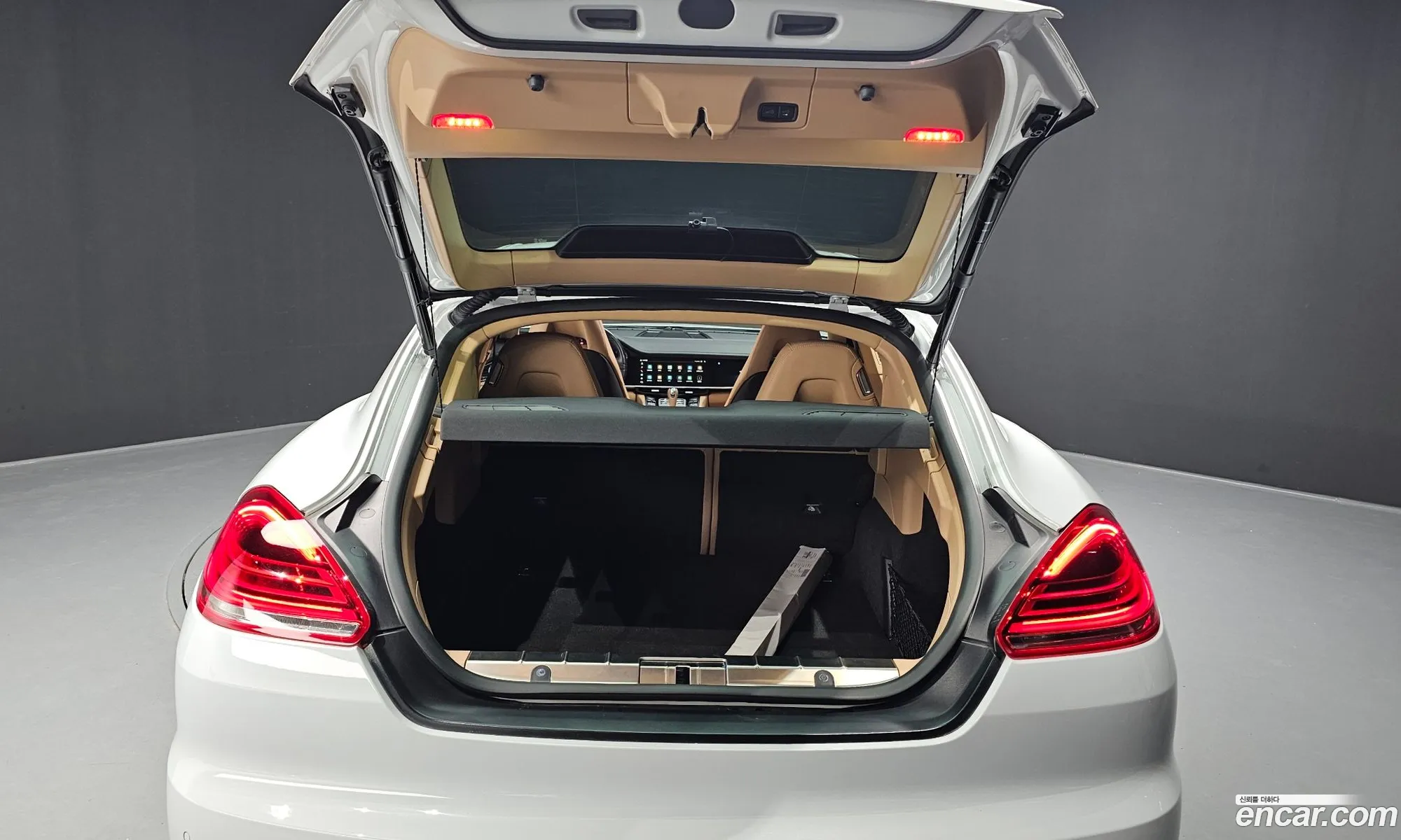 Porsche Panamera 2016 WP0AA2972GL004007 — 20