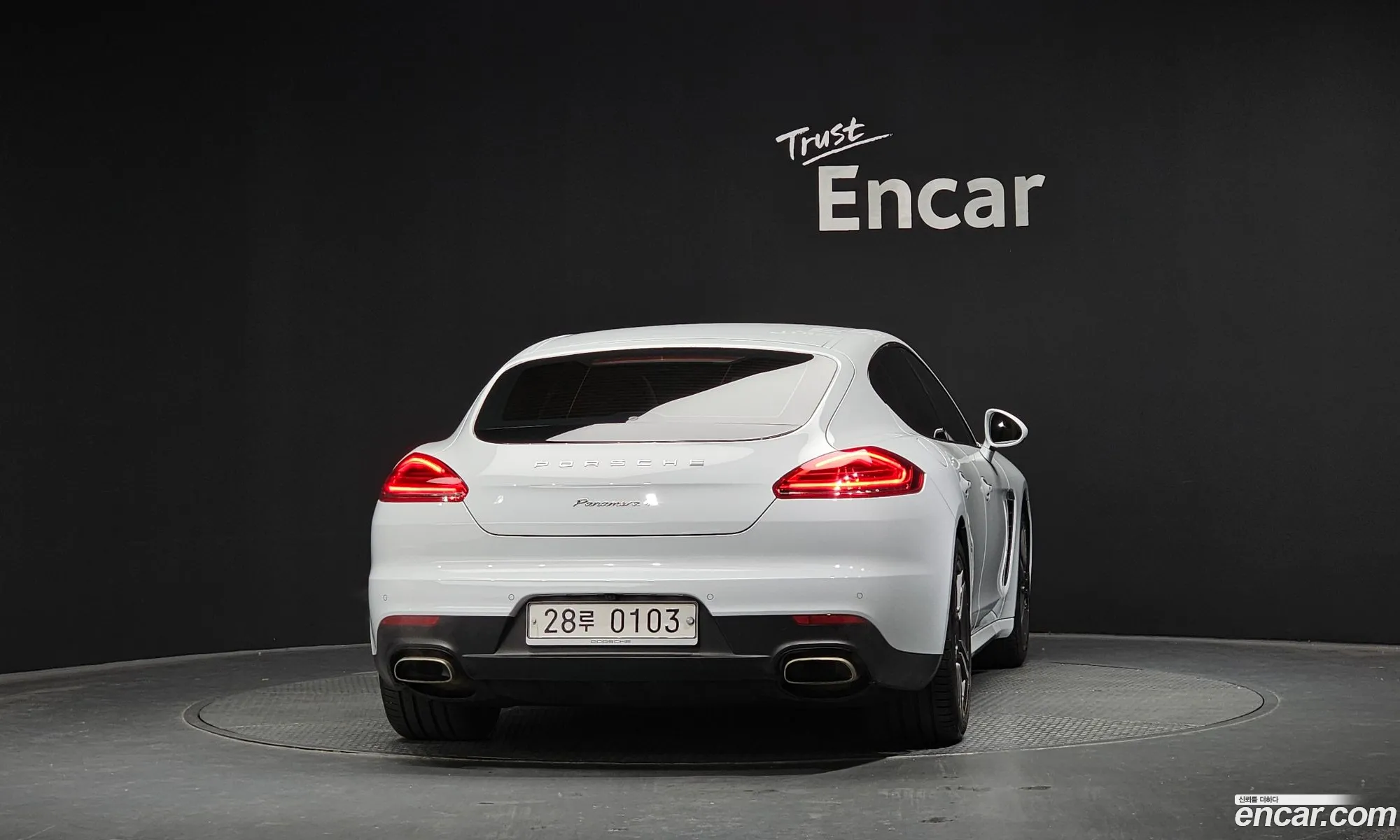Porsche Panamera 2016 WP0AA2972GL004007 — 4