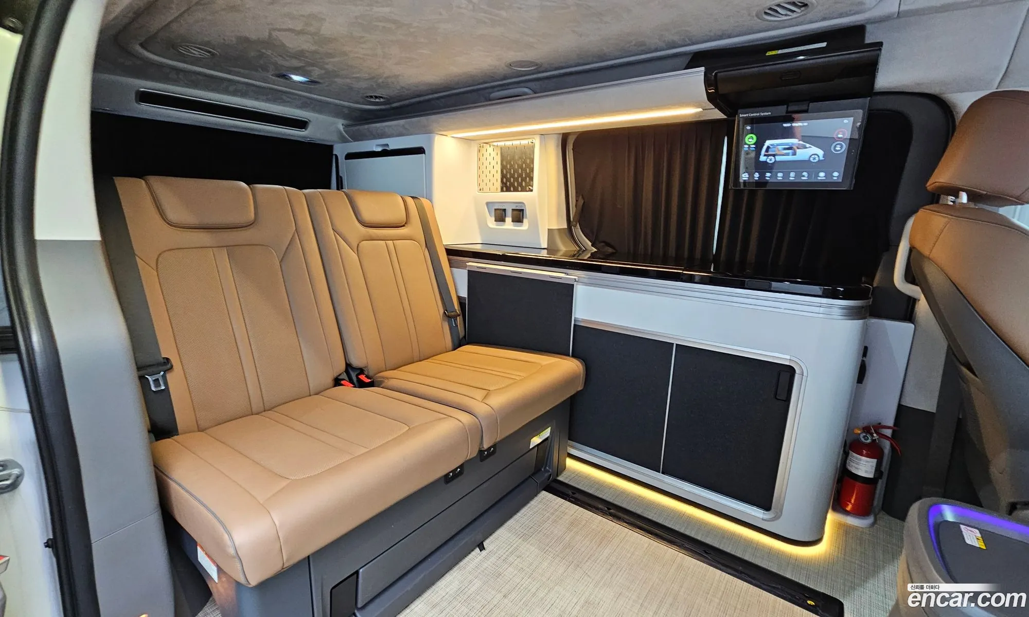 Hyundai Staria 2024 — 36