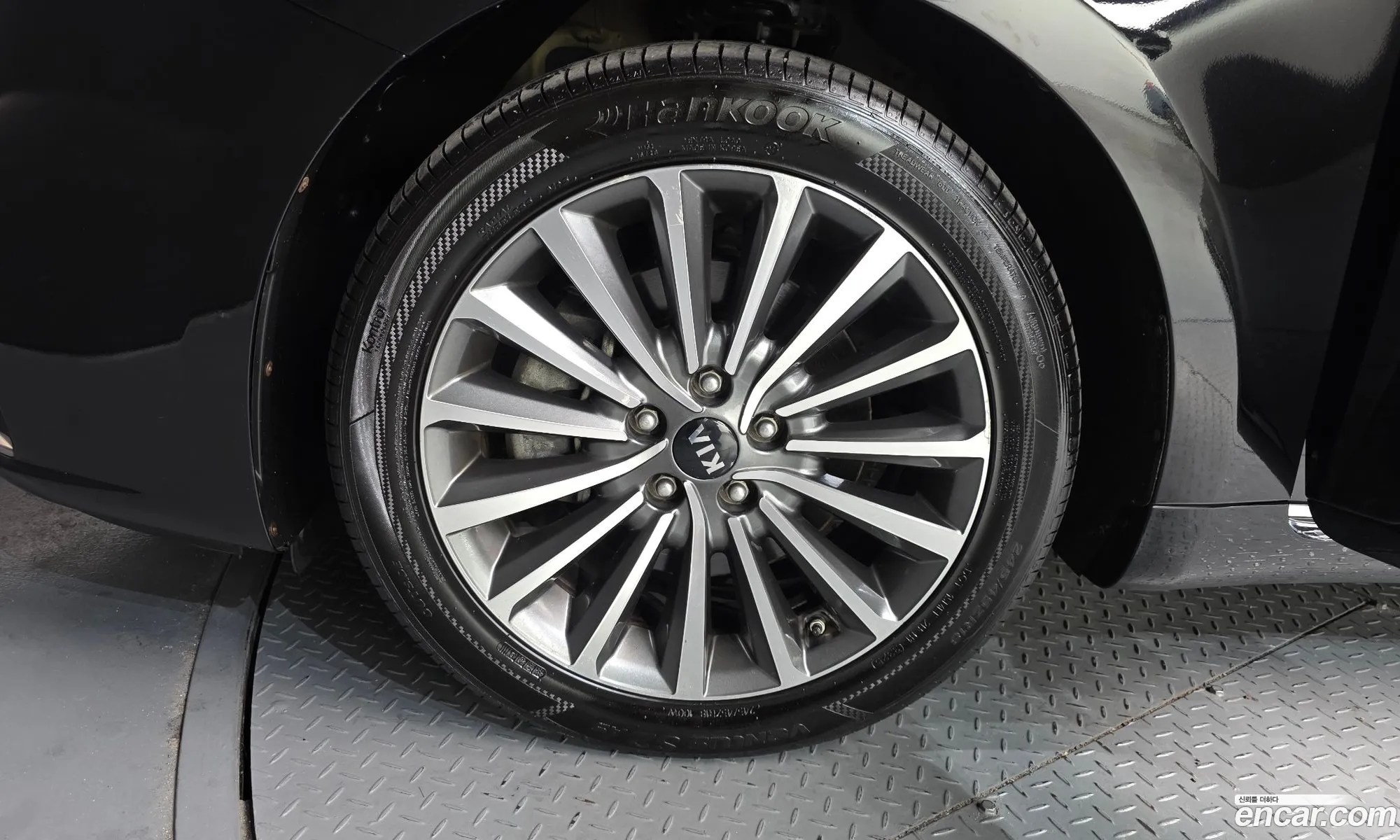 Kia K7 2016 — 2
