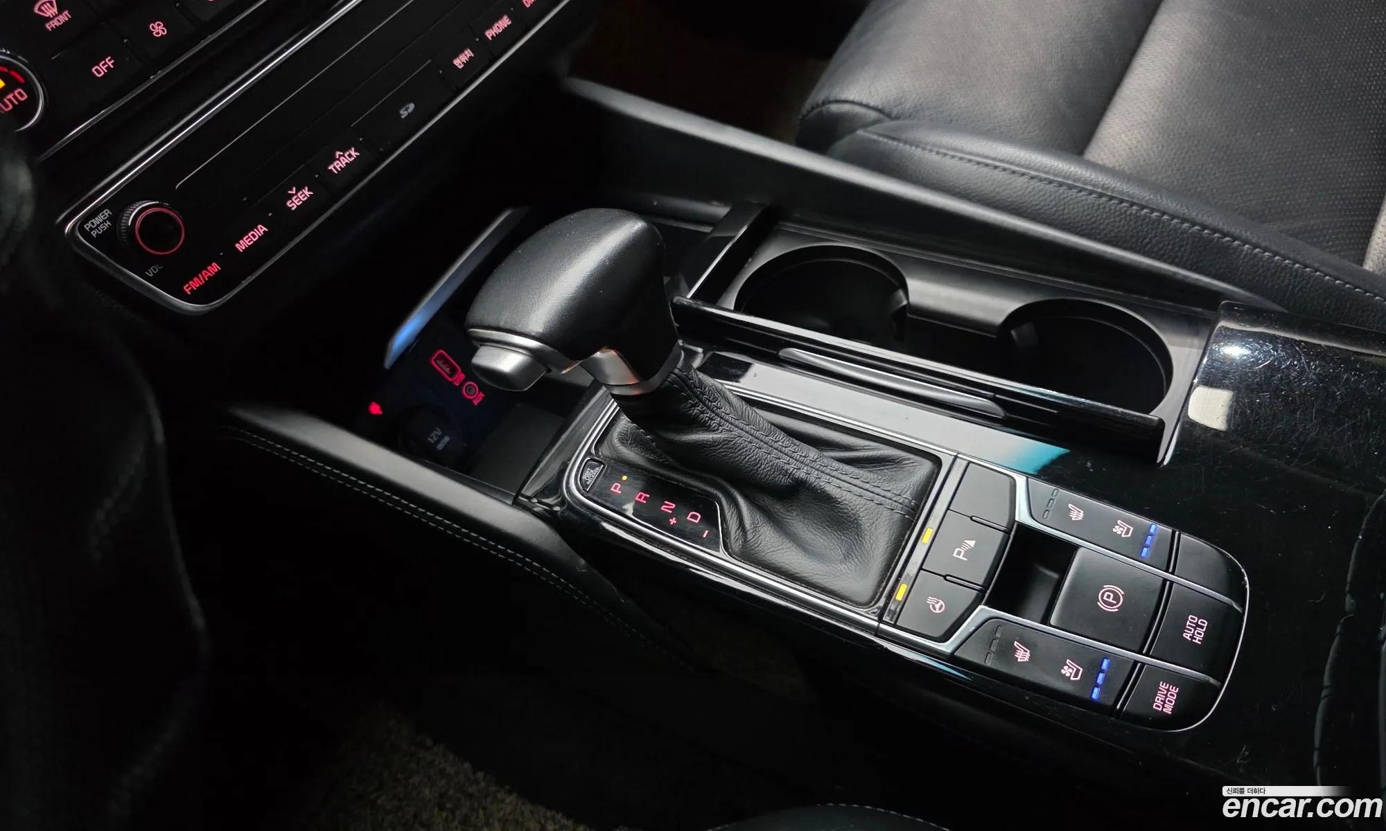 Kia K7 2016 — 16