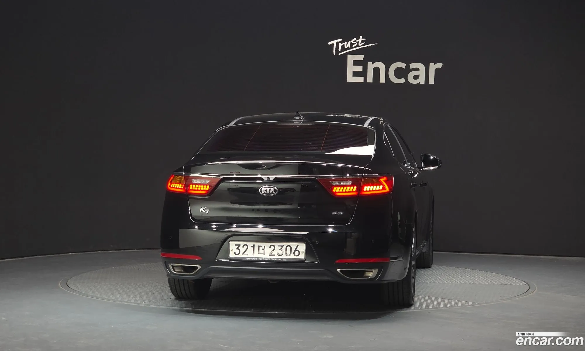 Kia K7 2016 — 18