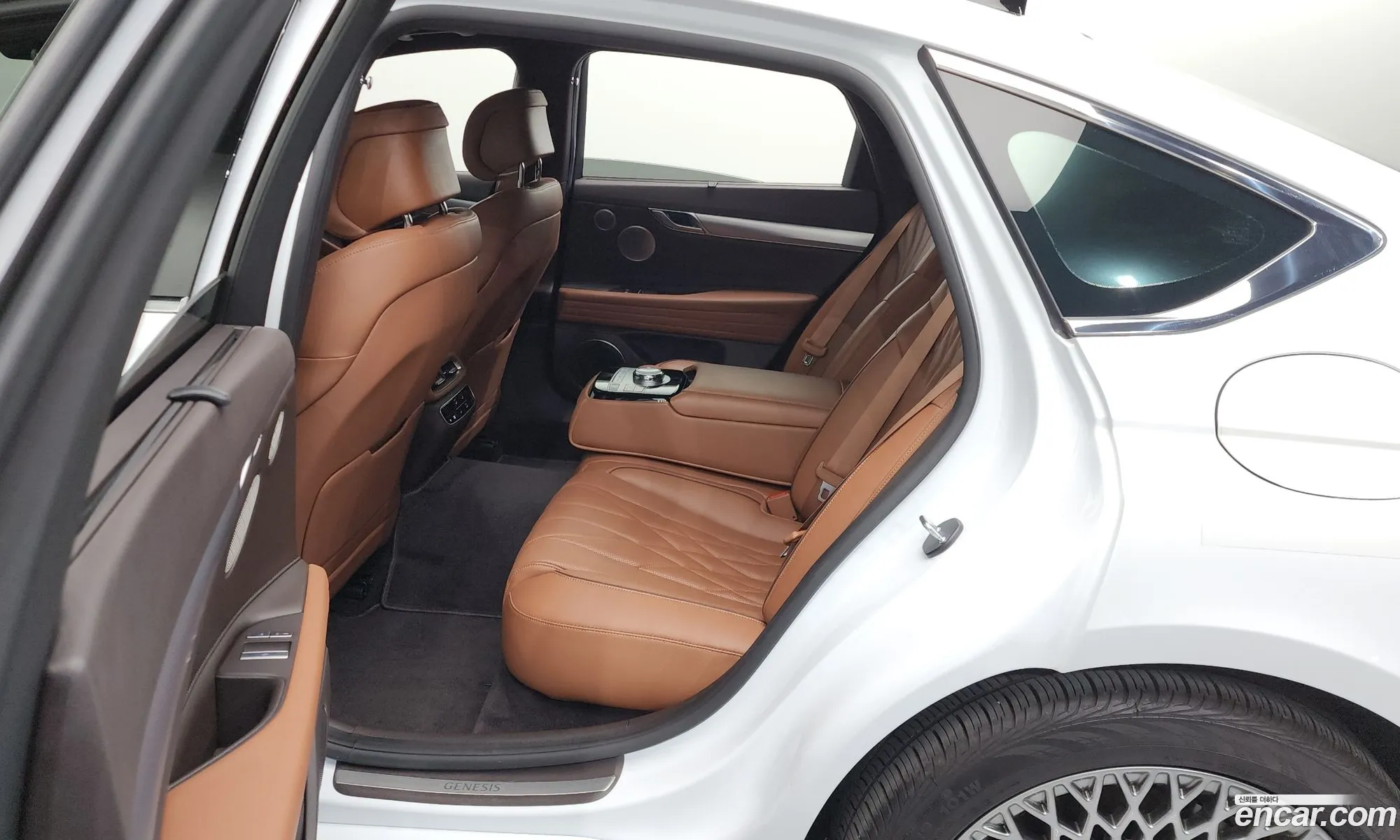 Genesis G80 2023 — 5