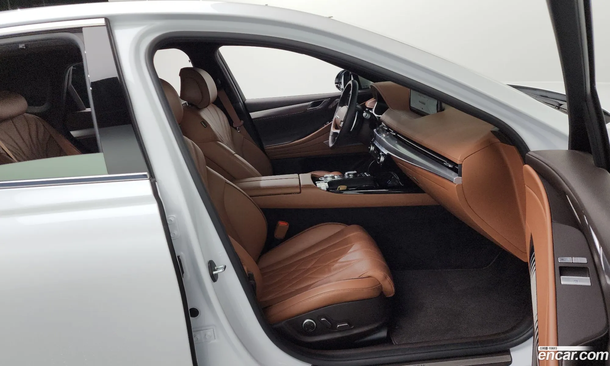 Genesis G80 2023 — 6