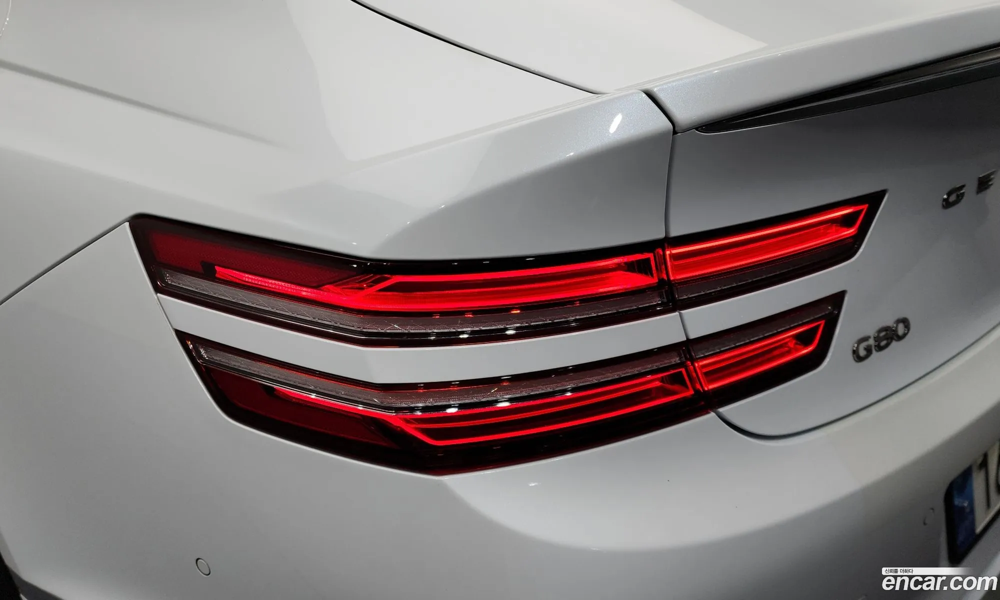 Genesis G80 2023 — 24