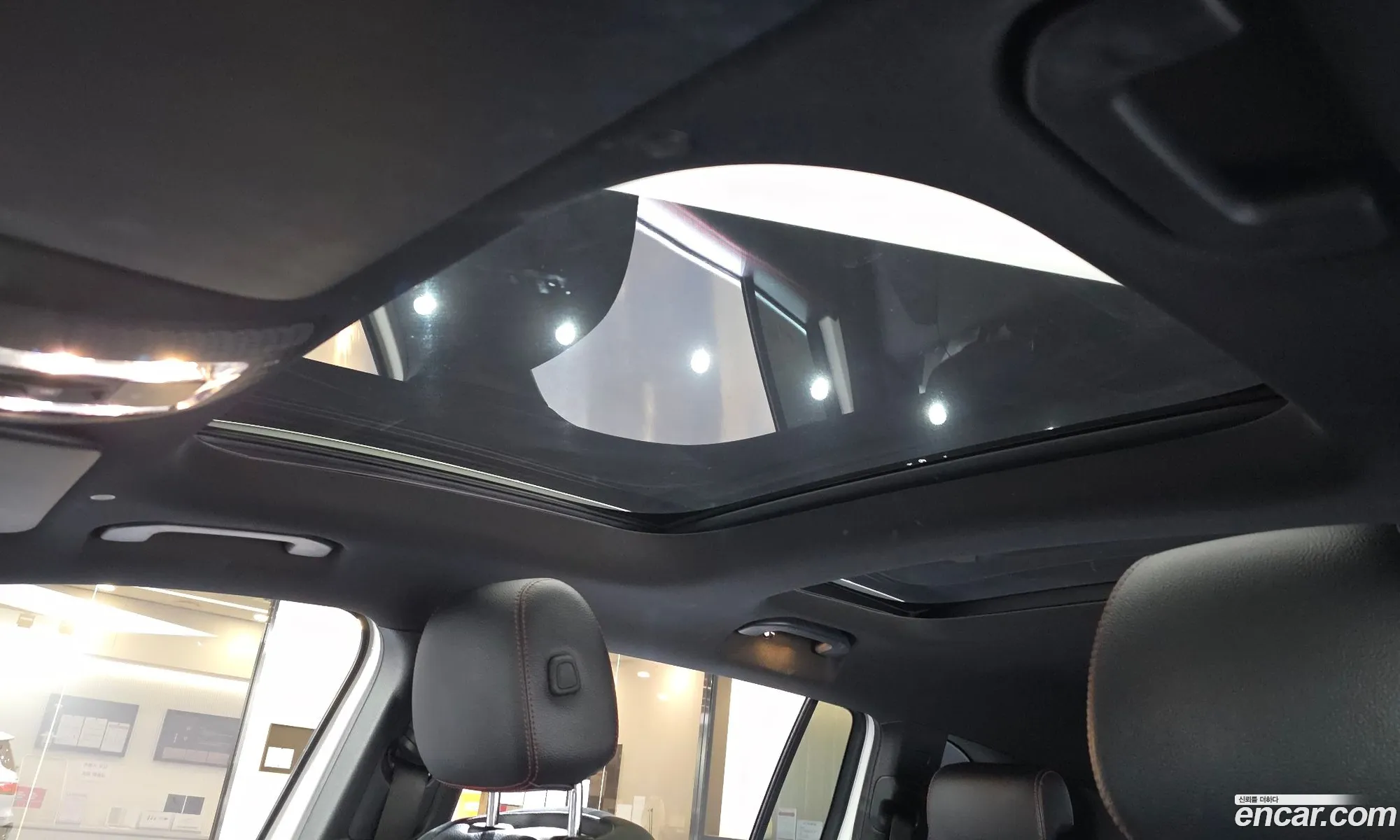 Mercedes-Benz GLB-Class X247 2021 — 13