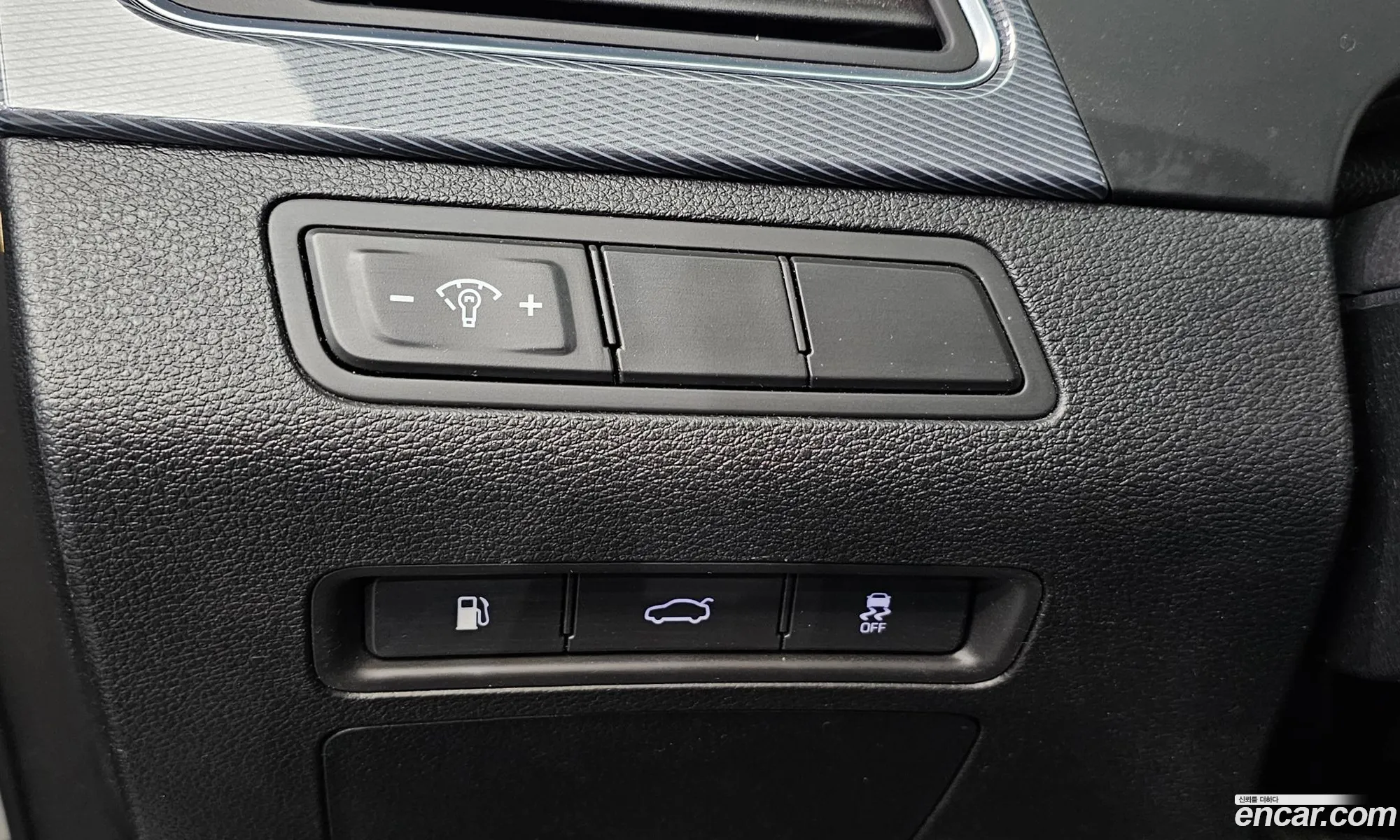 Hyundai LF Sonata Hybrid 2015 — 19