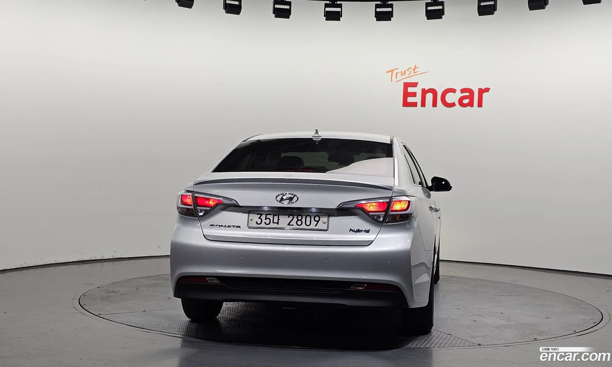 Hyundai LF Sonata Hybrid 2015 — 8