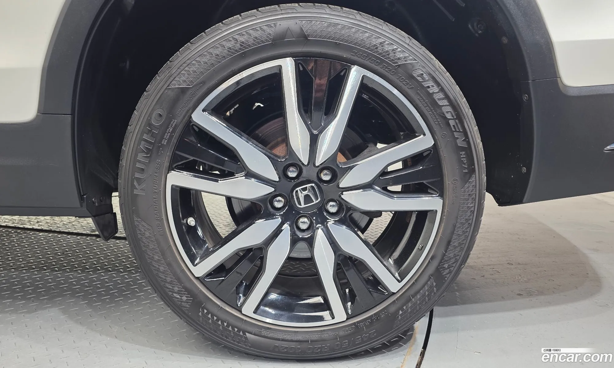 Honda Pilot 2019 5FNYF6800KB200310 — 24